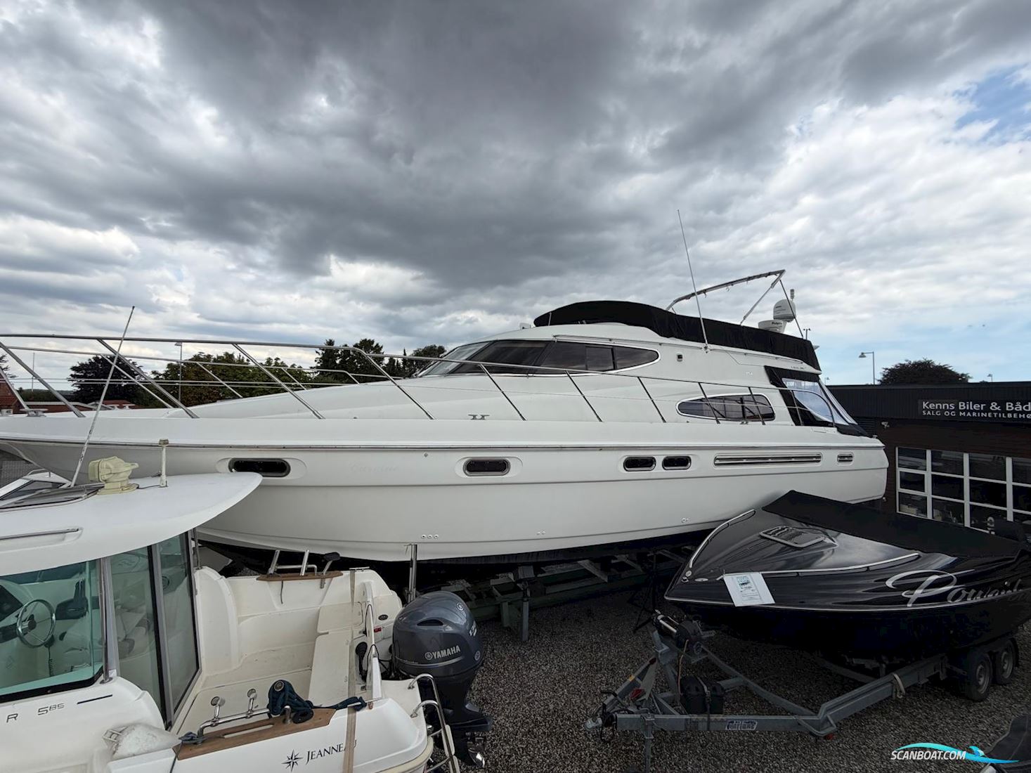 Sealine T51 Flybridge