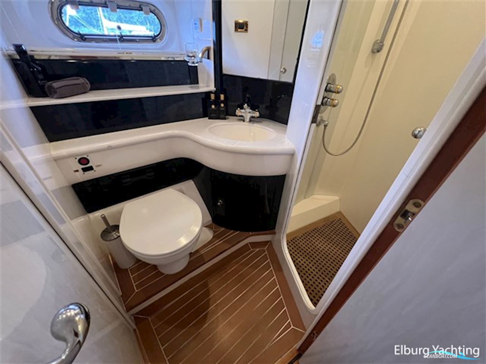 Sealine T51
