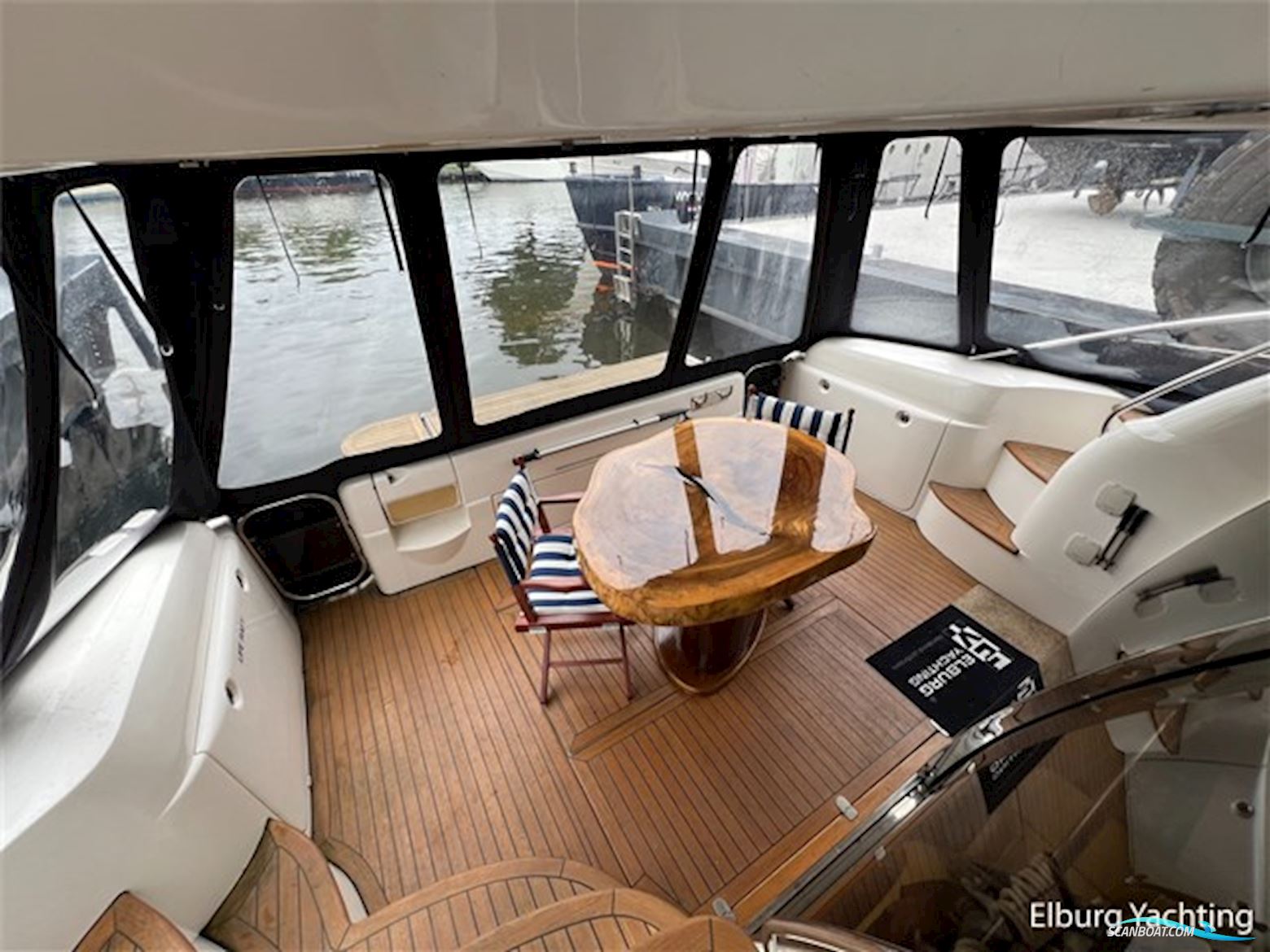 Sealine T51