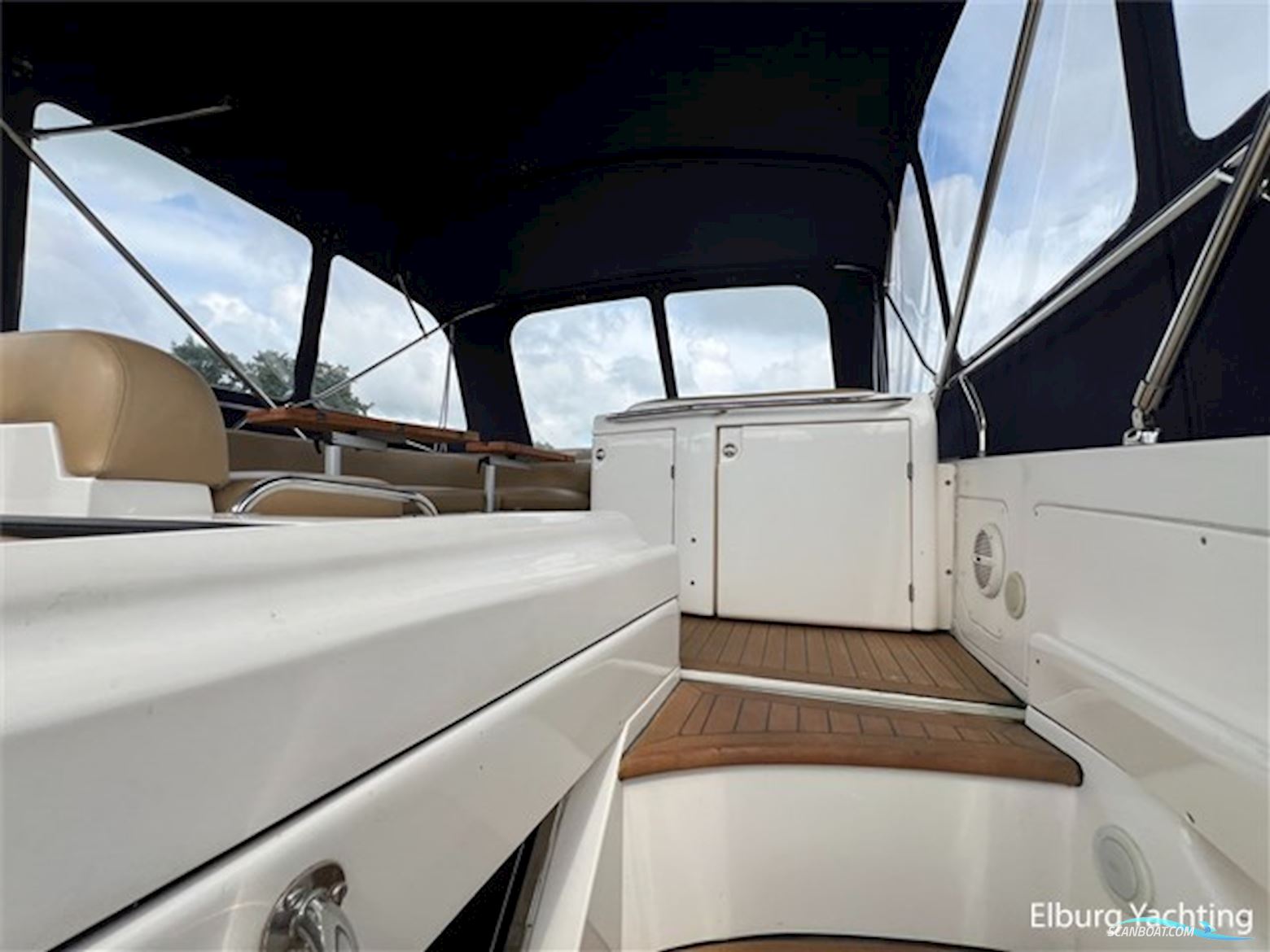Sealine T51