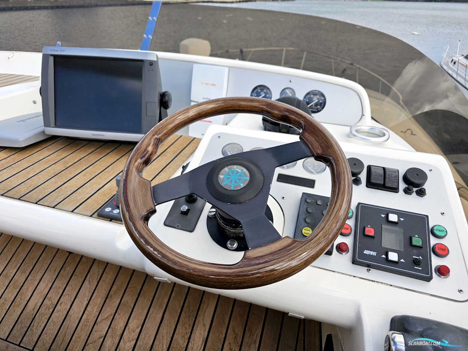 Sealine T51 Volvo Penta Tamd 122P Edc