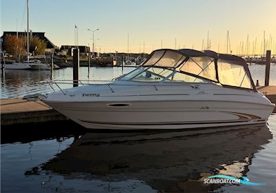 Searay 215 Express Cruiser Motorbåt 1999, med Mercruiser 5.7 motor, Sverige