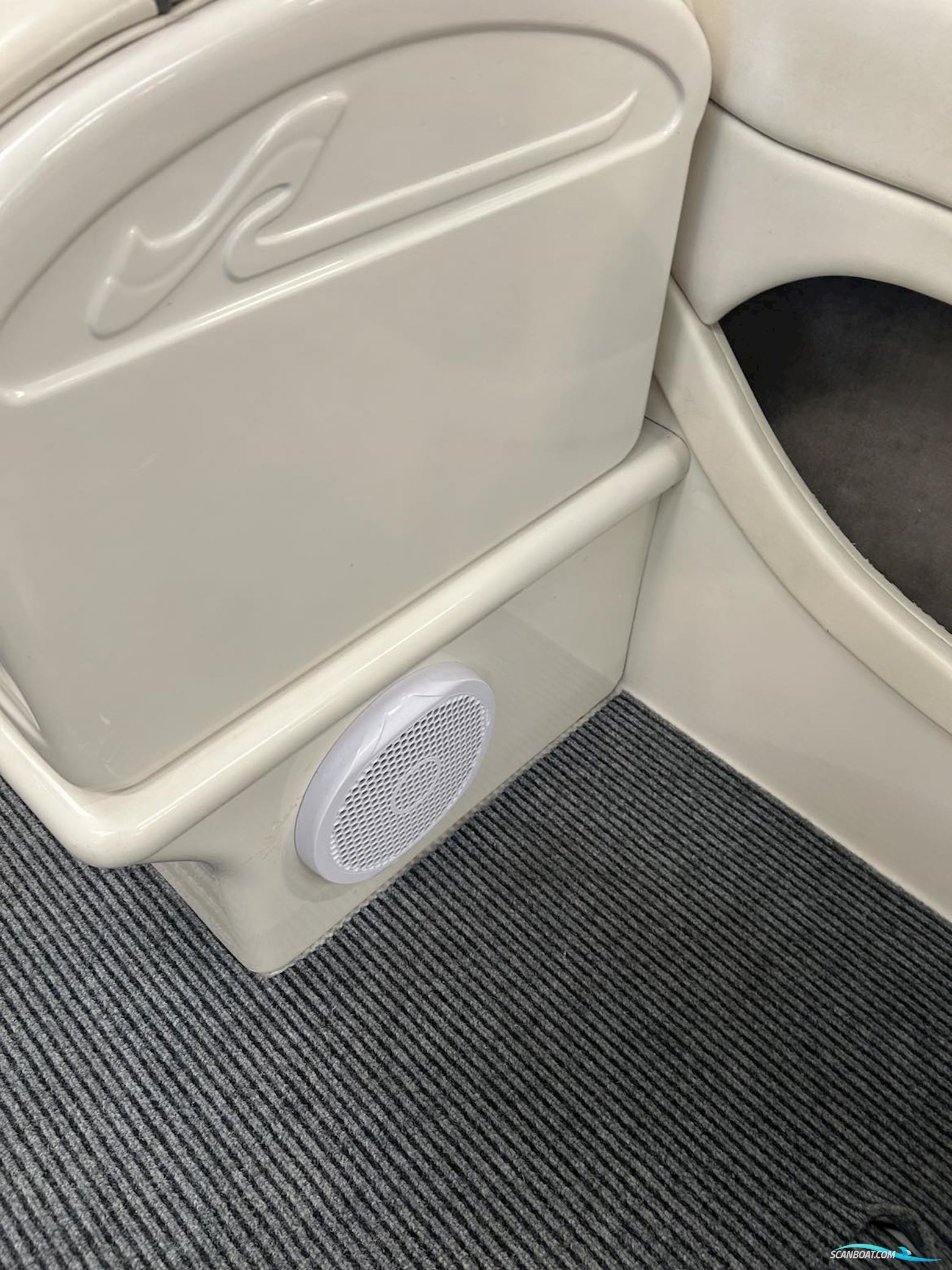 Searay 225 Weekender