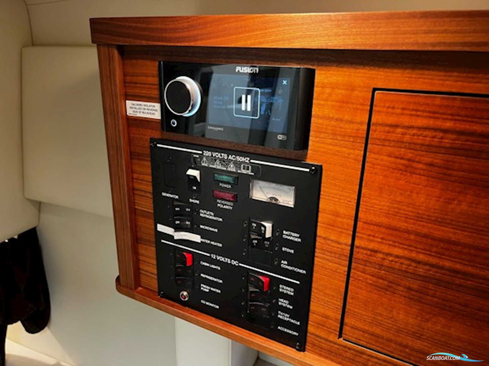 Searay 265 Sundancer, MerCruiser 6,2MPI 350HK...SOLGT