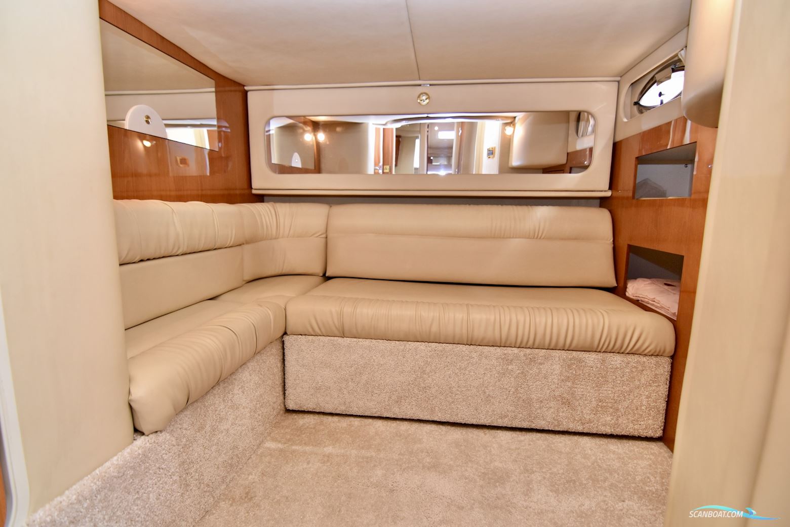 SeaRay 410 Sundancer