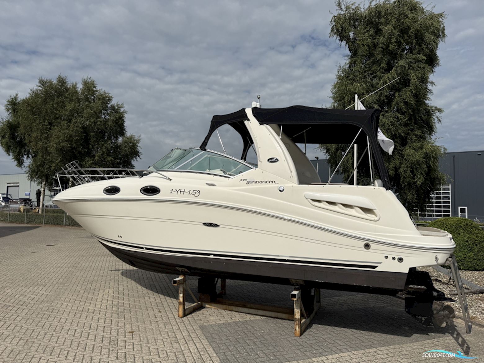 Searay Sundancer 275