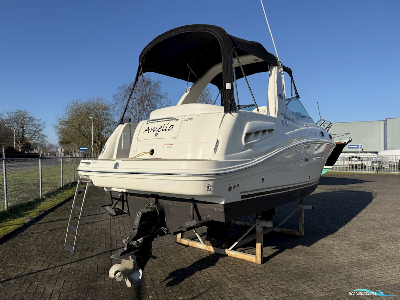 Searay Sundancer 275