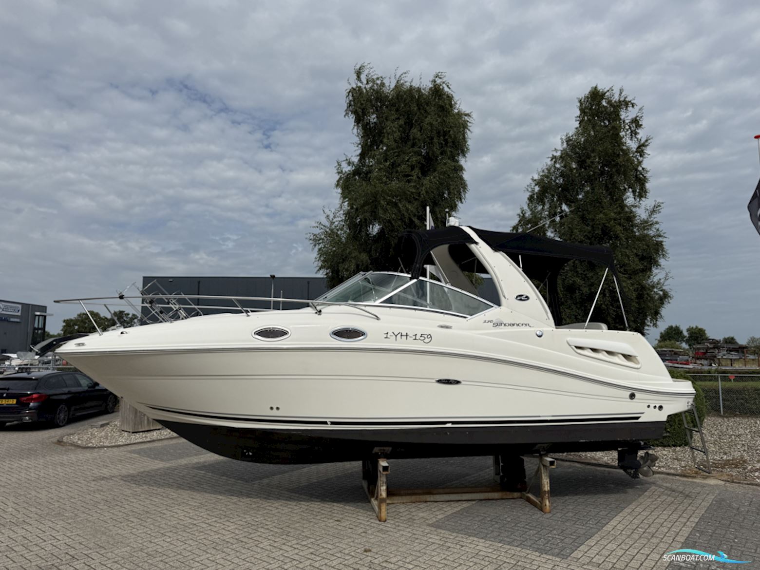 Searay Sundancer 275 Motorbåt 2006, med Mercruiser motor, Holland