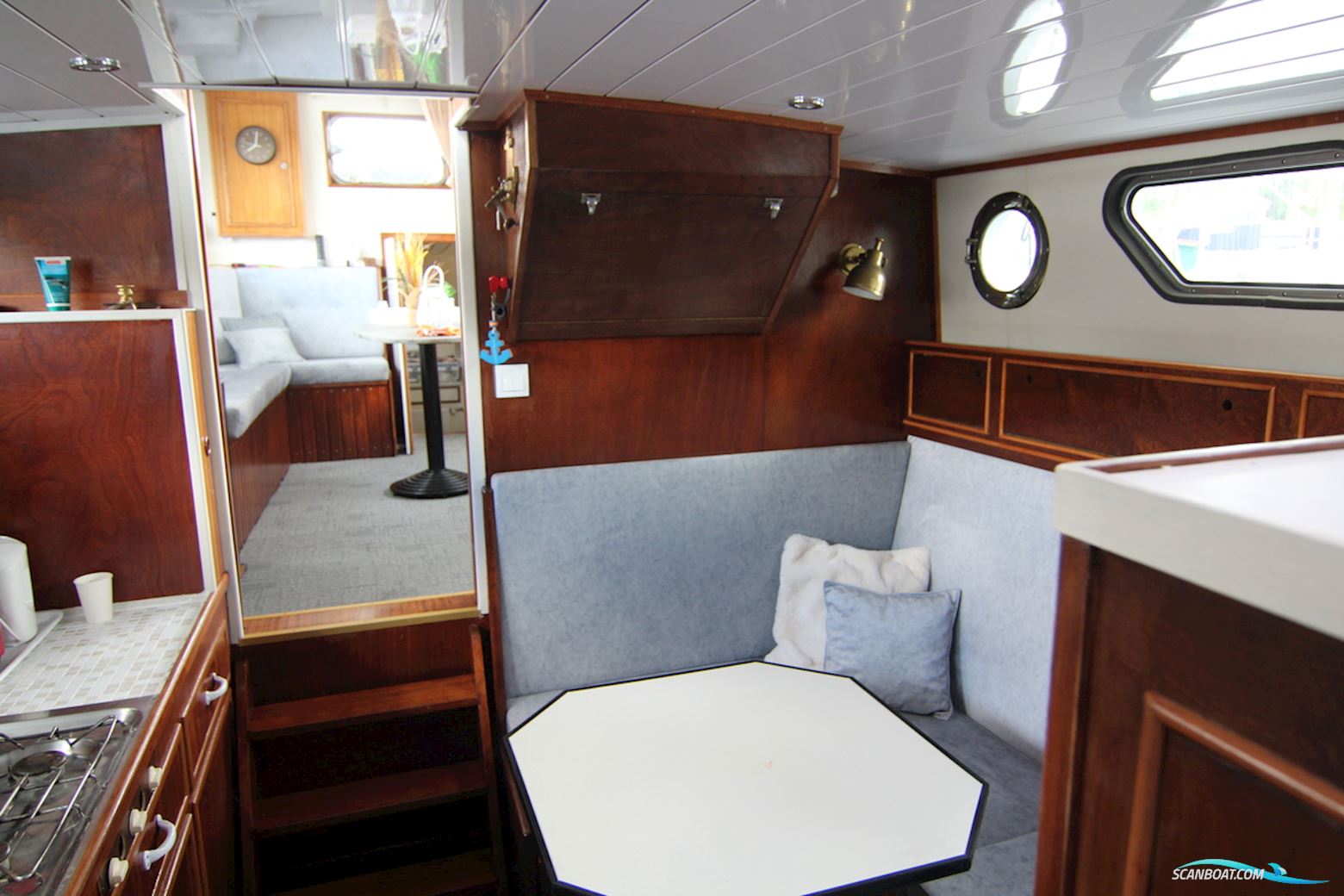 Seekruiser 1210AK