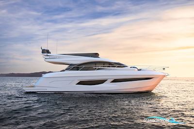 Segue X4 Motorbåt 2027, med Volvo Penta Ips650 motor, England