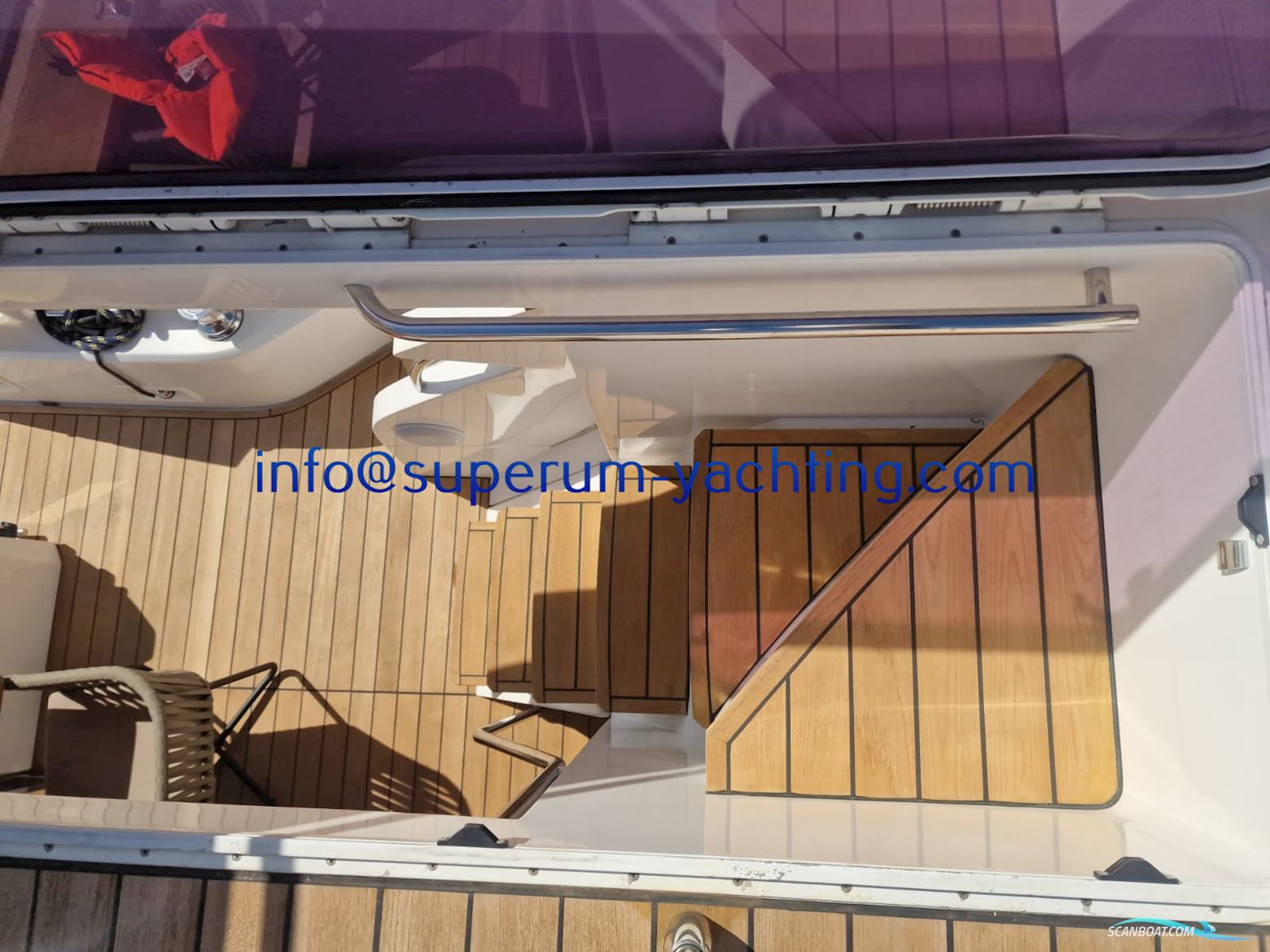 Sessa Marine F54 Fly