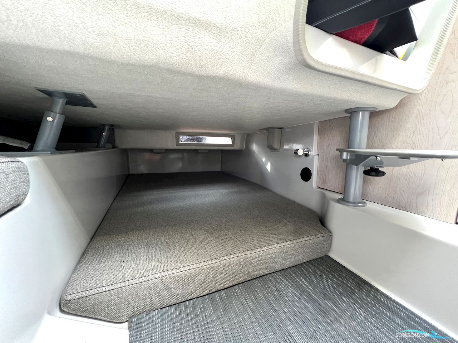 Silver Raptor, Honda 250 HK