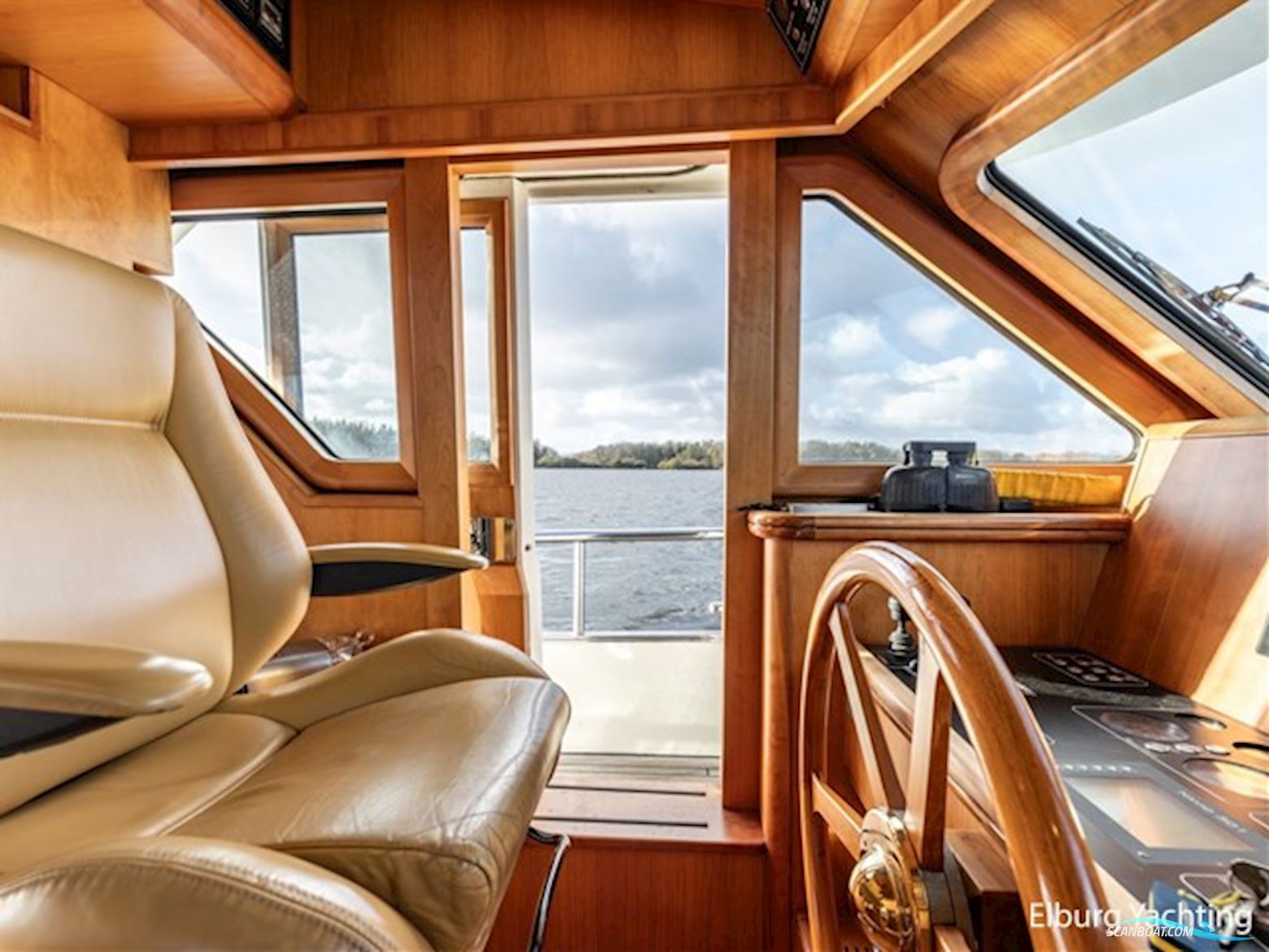 Silverline Trawler 1500