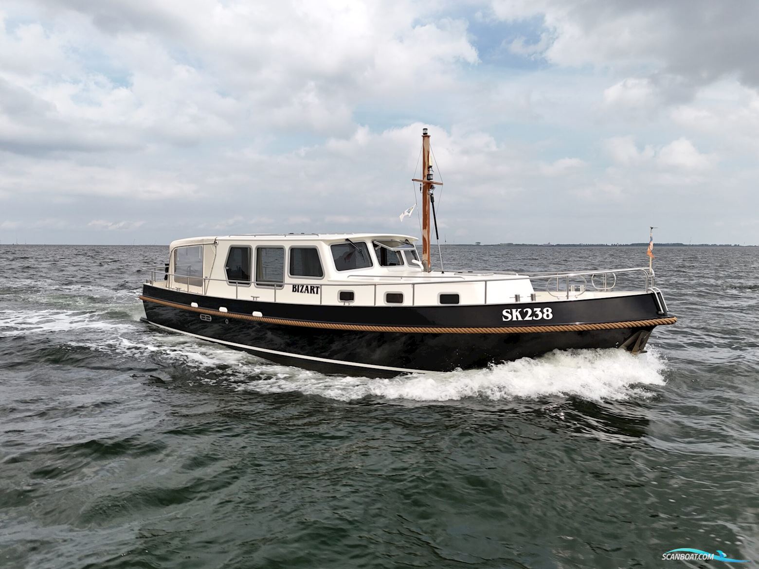 SK Kotter 12.50 Sedan