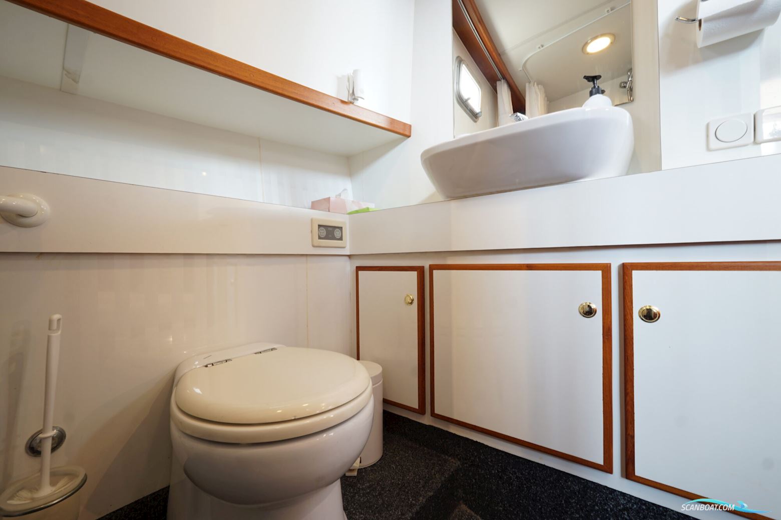 SK Kotter 12.50 Sedan