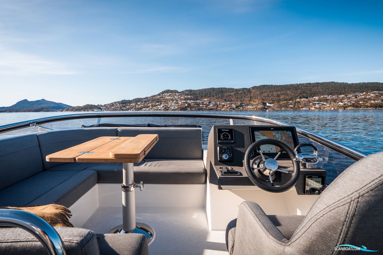 Skilsø 35 Flybridge - Ny