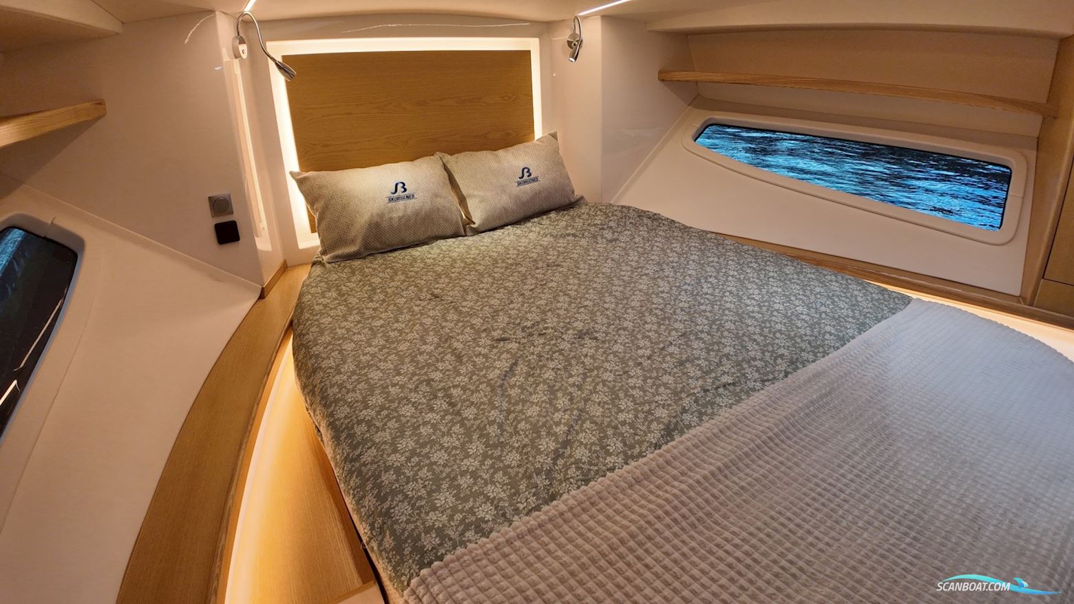 Skorgenes Bahama 42