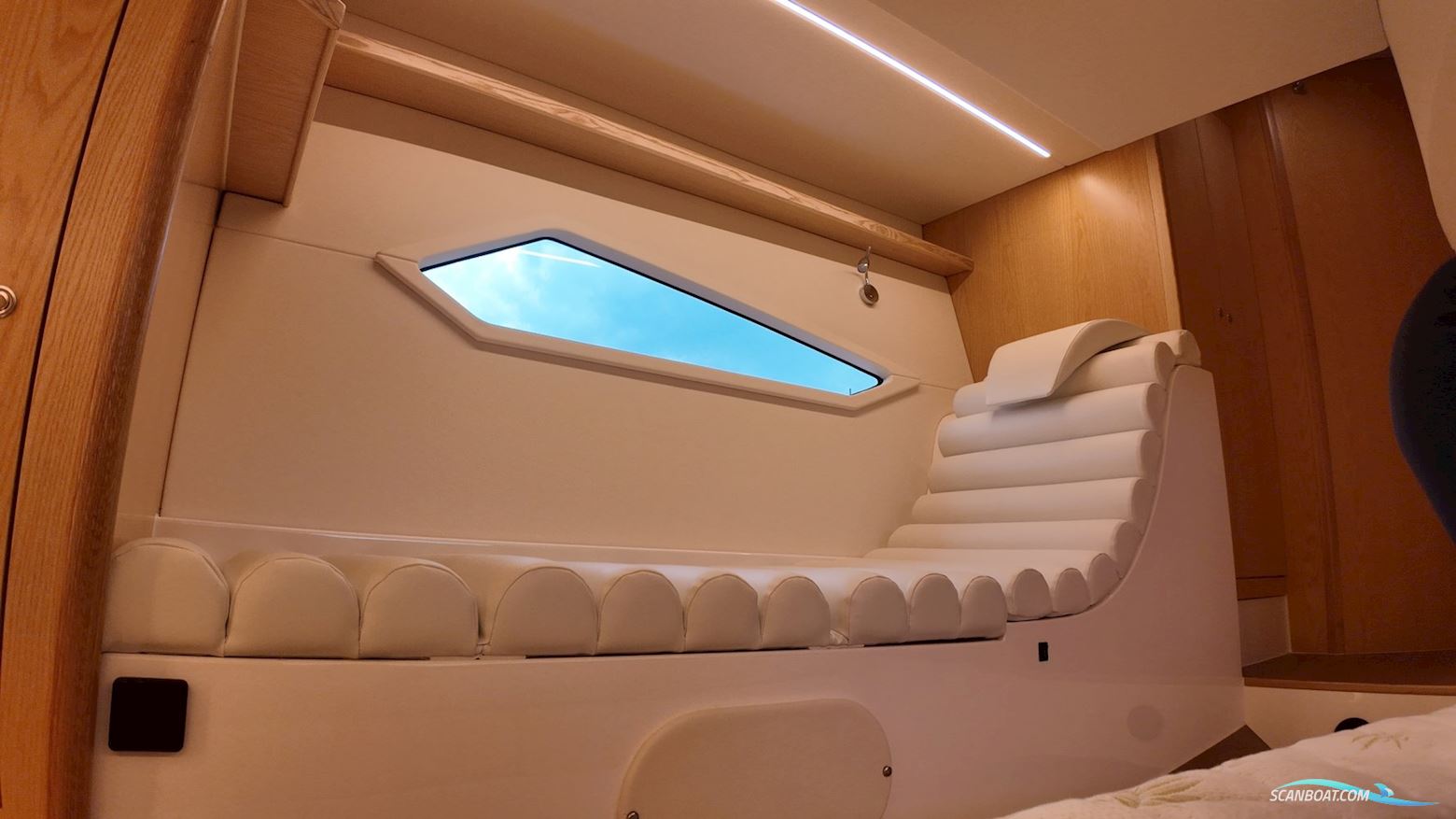 Skorgenes Bahama 42