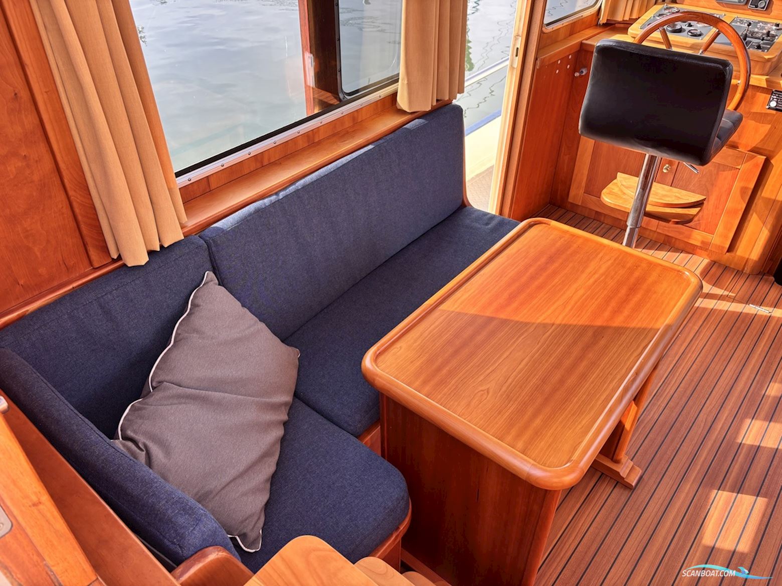 Sleepboot 13.50