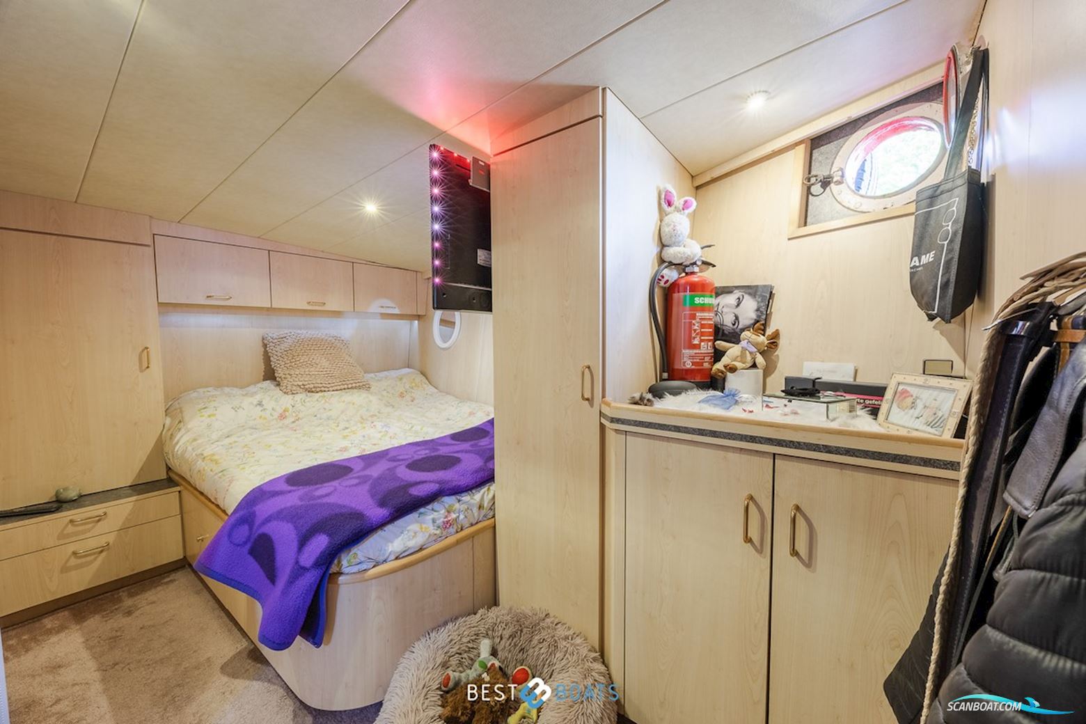 sleepboot Limburgia