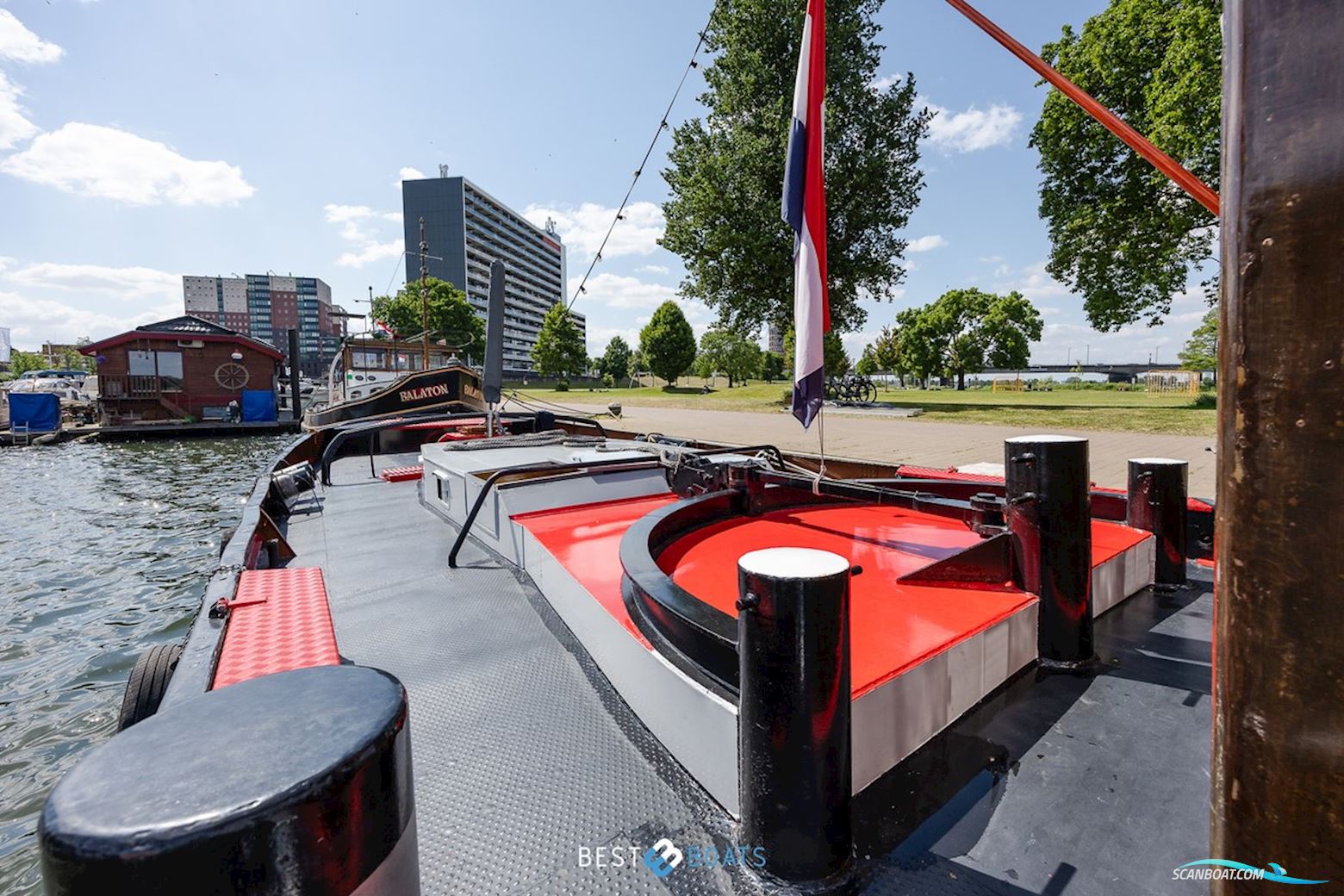 sleepboot Limburgia
