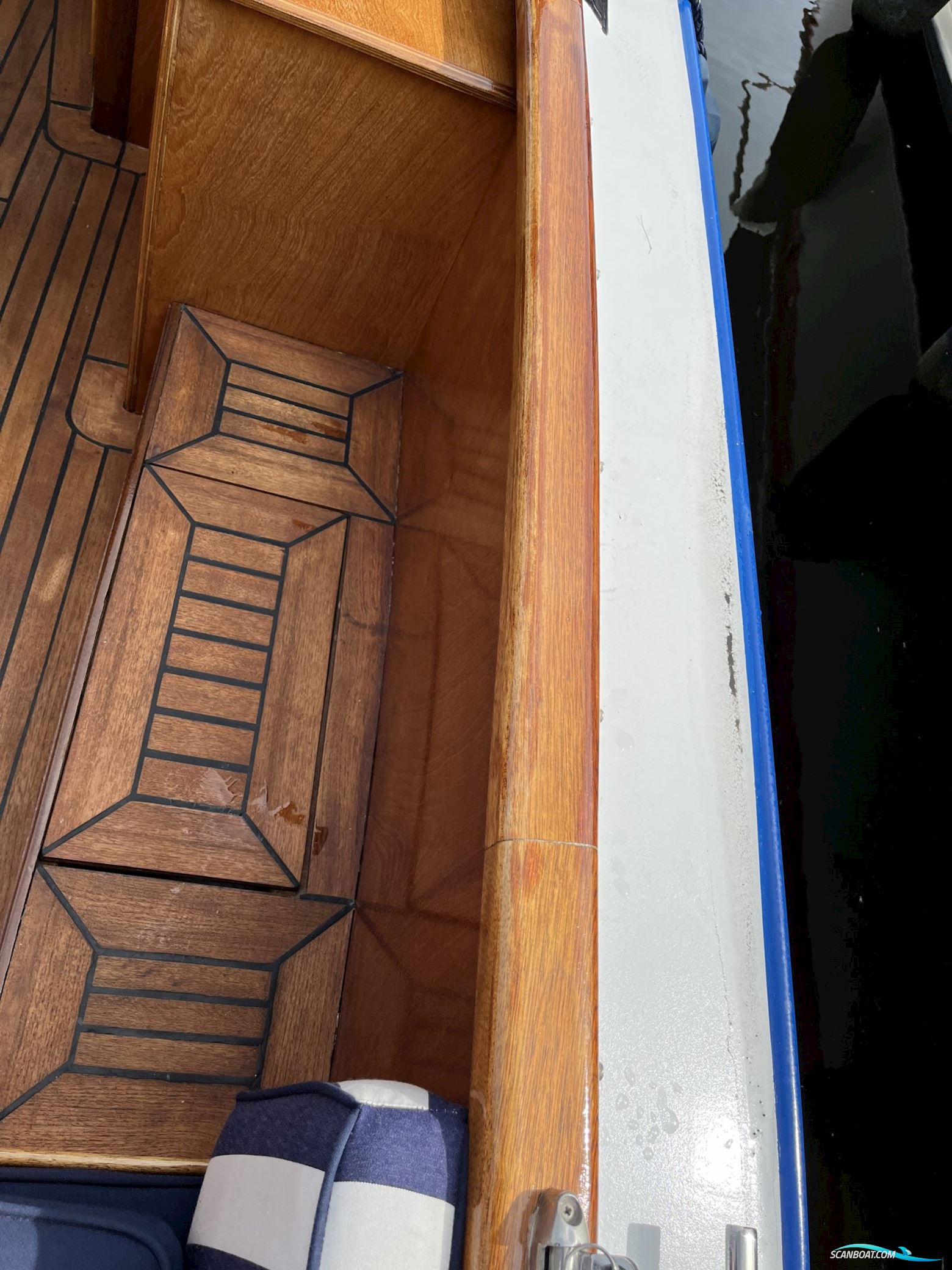 Sloep Van Seinen ( 200 Uur) Sloep Van Seinen ( 200 Uur) Marine 800