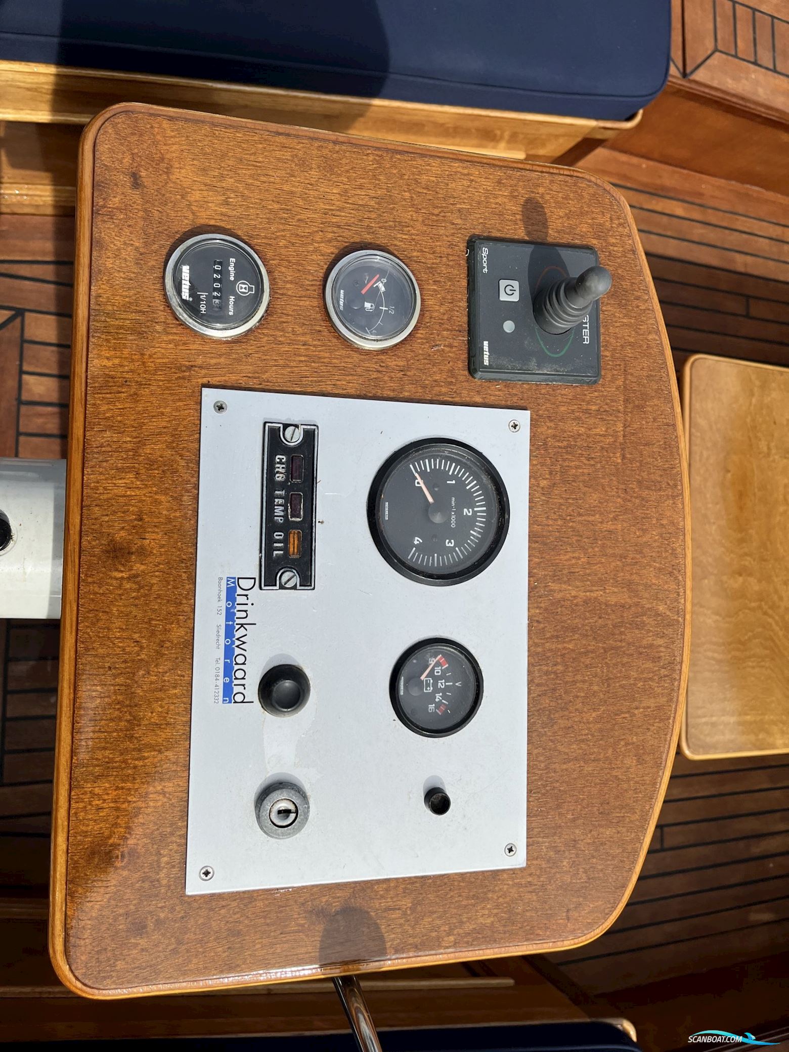 Sloep Van Seinen ( 200 Uur) Sloep Van Seinen ( 200 Uur) Marine 800