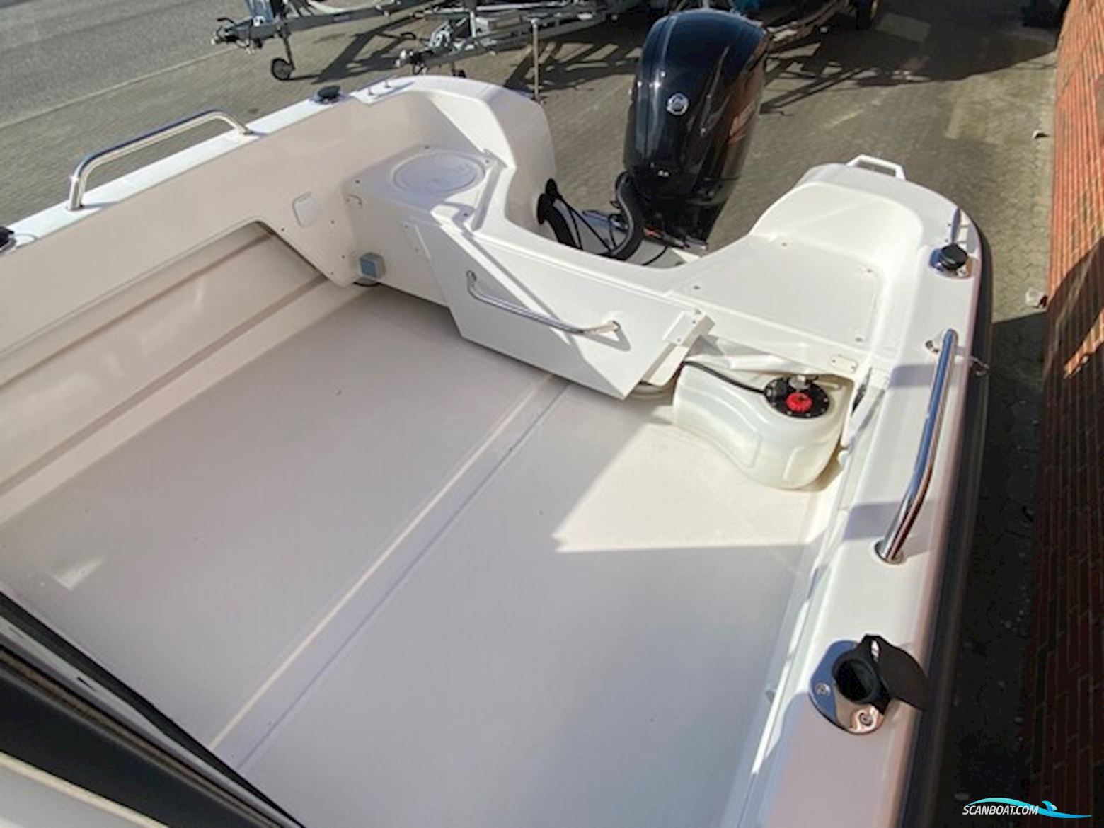 Smartliner Fisher 19 m/Mercury F80 hk Efi 4-Takt - Kun Sejlet 10 T !