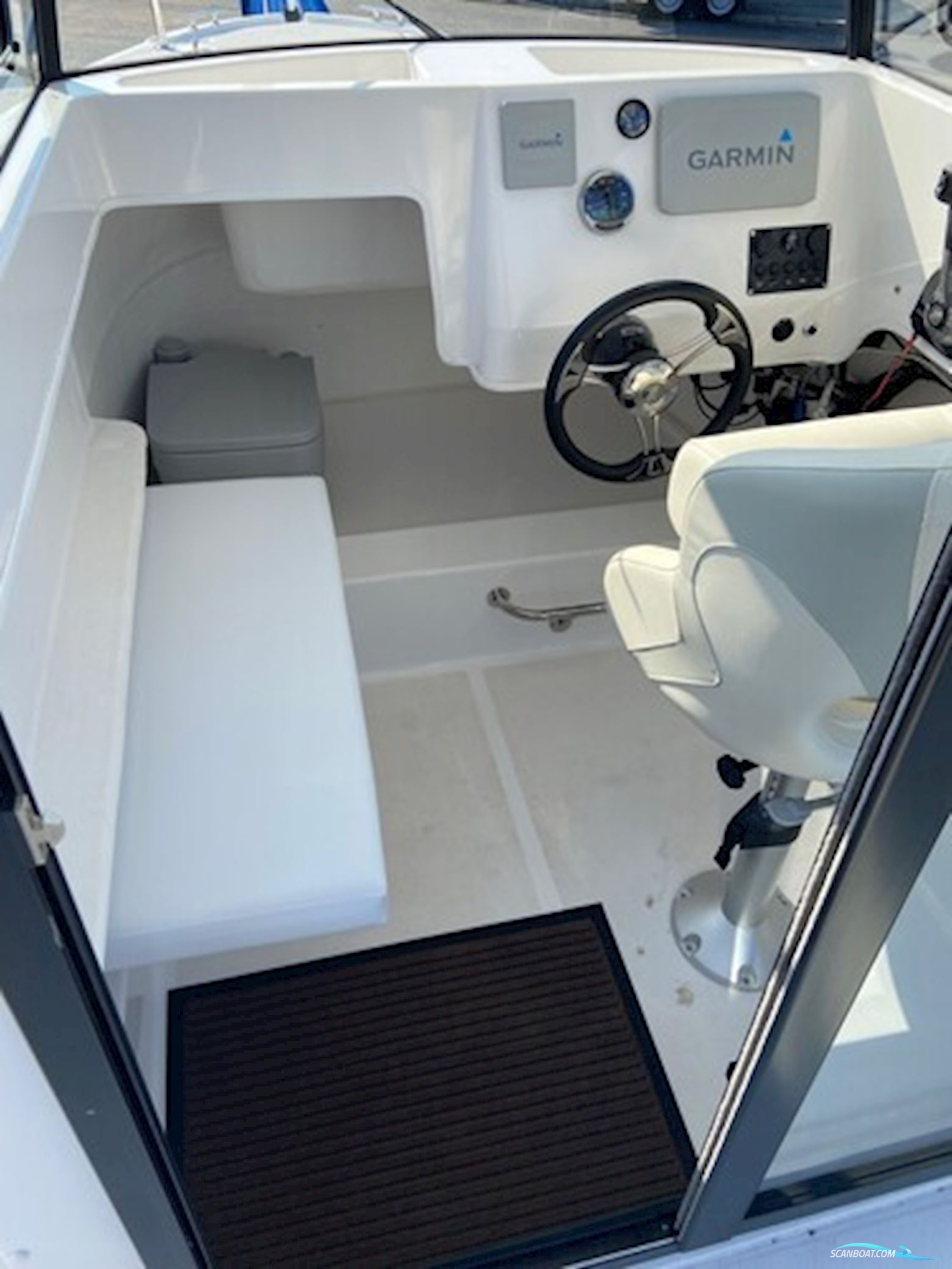 Smartliner Fisher 19 m/Mercury F80 hk Efi 4-Takt - Kun Sejlet 10 T !