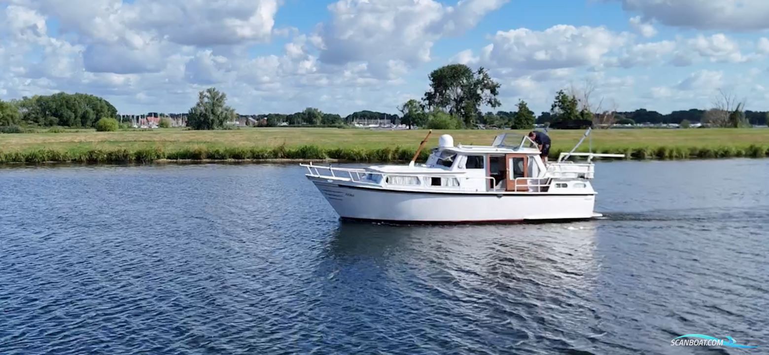 Smelne 950 ak Motorbåt 1989, Holland