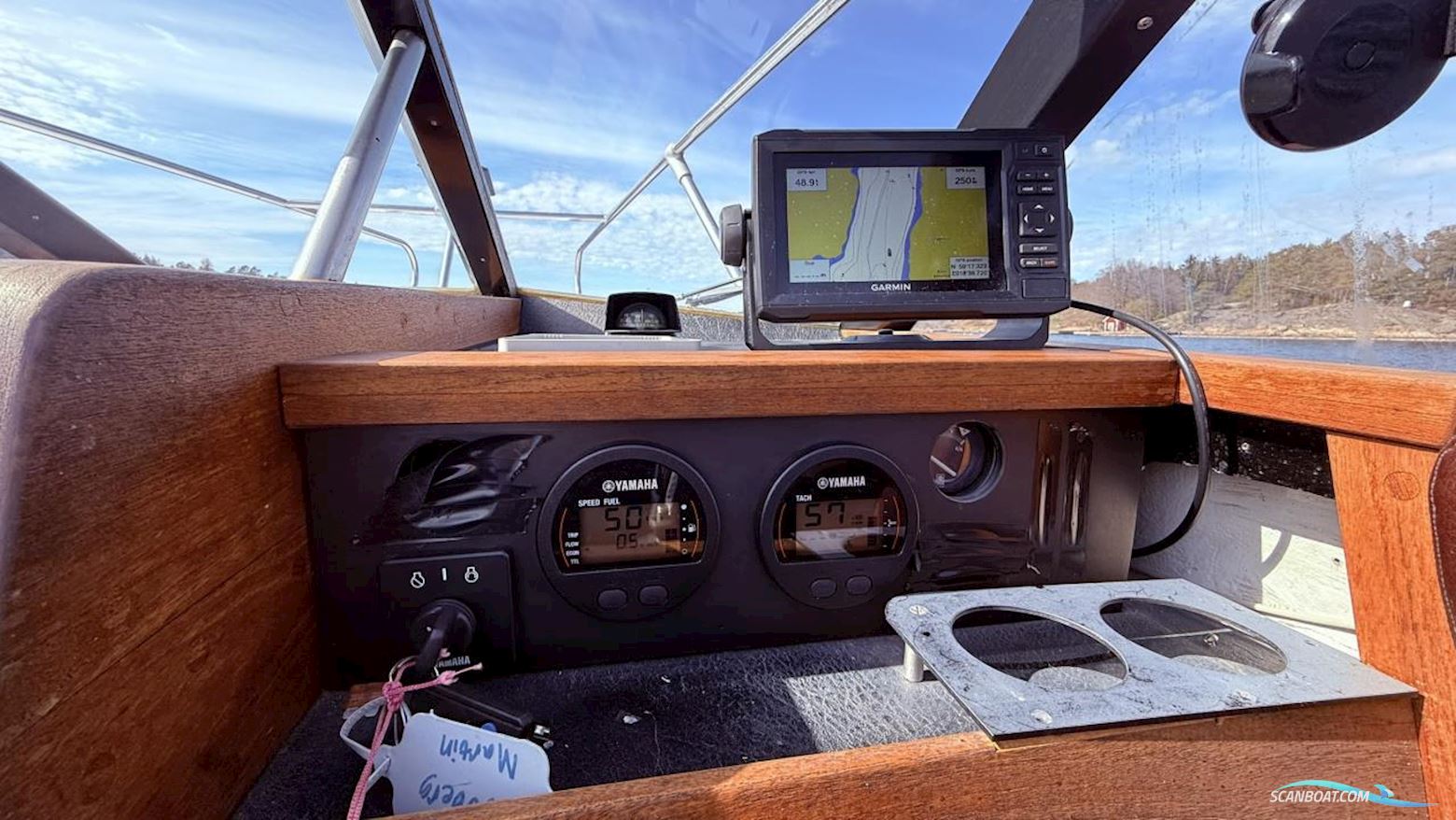 Smuggler 24 Utombordare