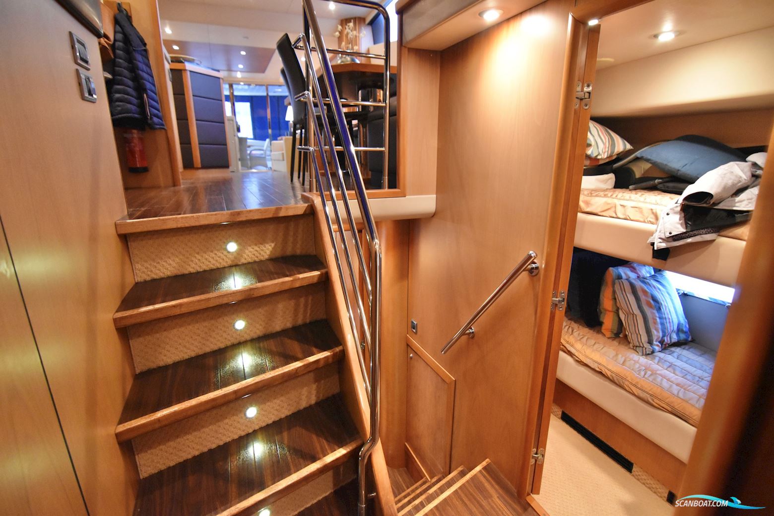 SOLGT Sunseeker Manhattan 70