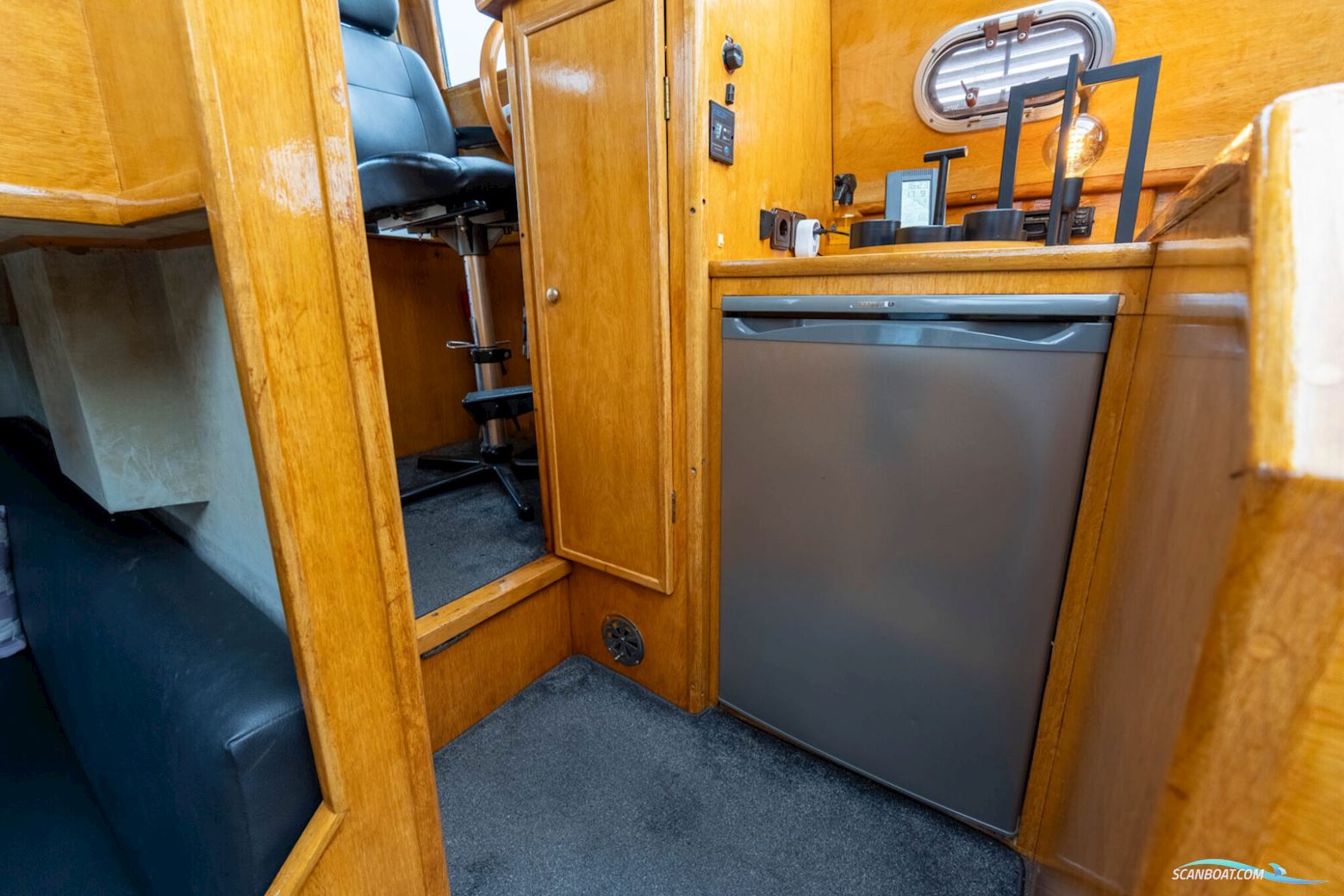 Stadtline 38 OK Spiegeldeur