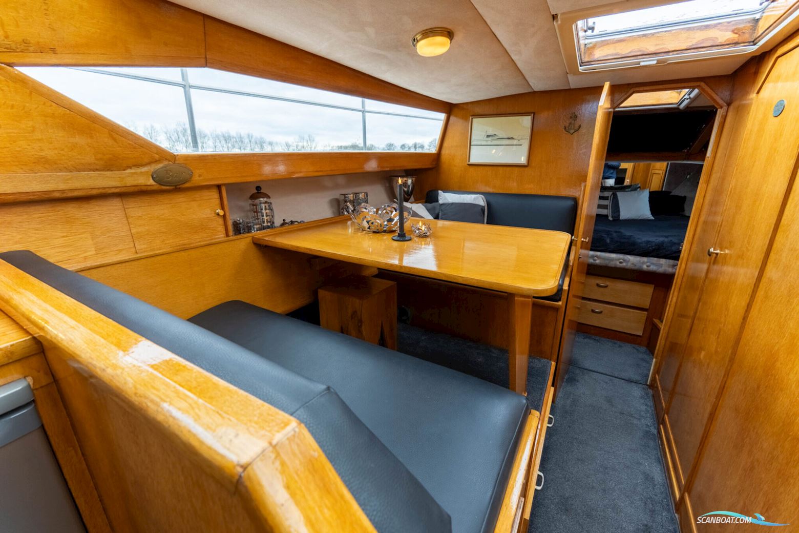 Stadtline 38 OK Spiegeldeur