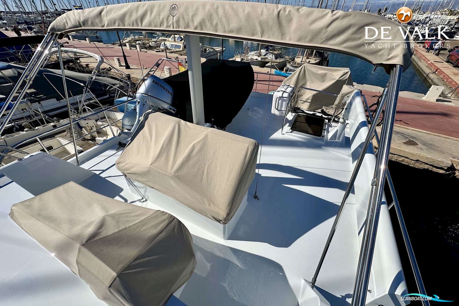 Steeler Explorer 50 Pilothouse