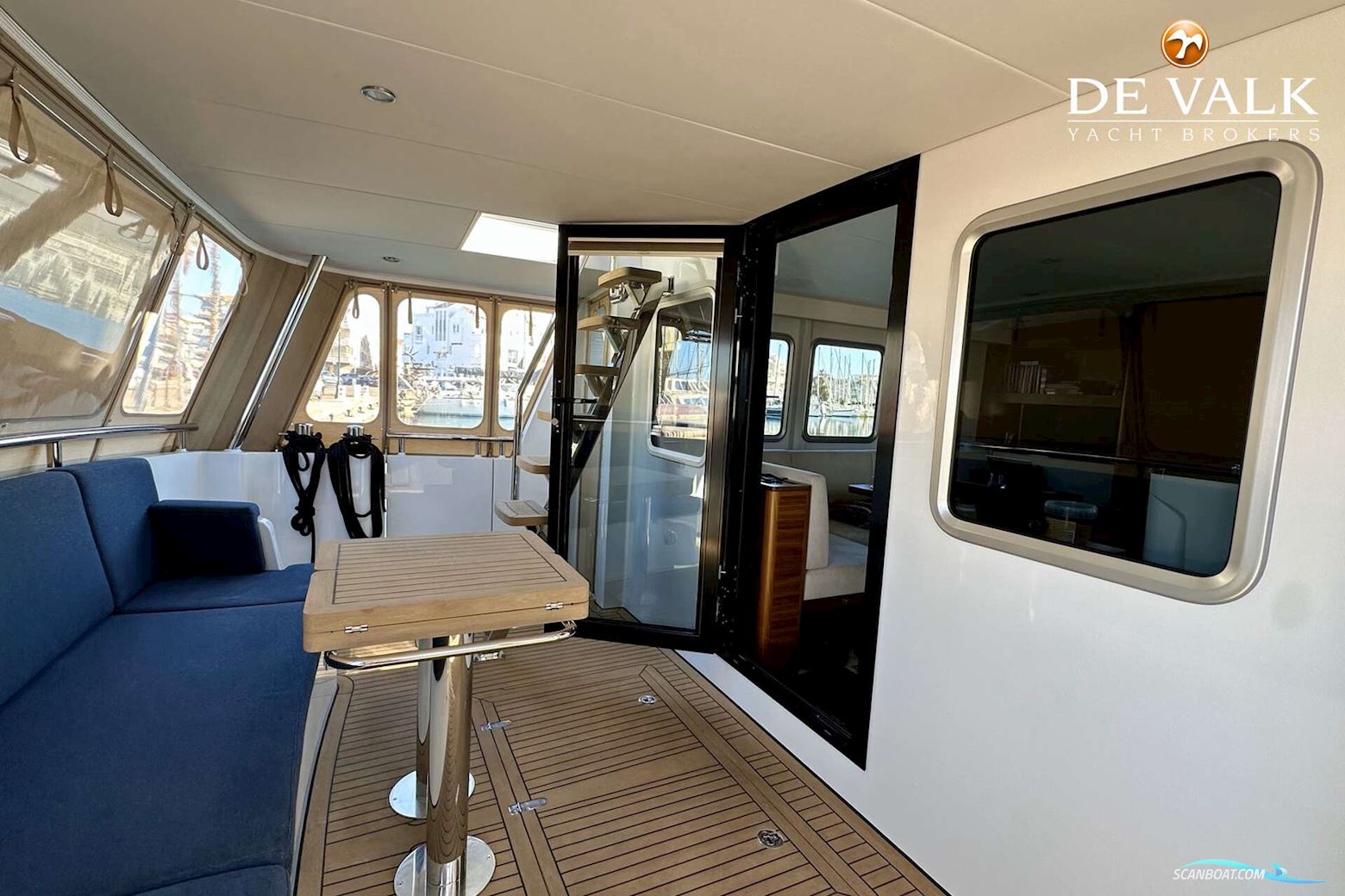 Steeler Explorer 50 Pilothouse