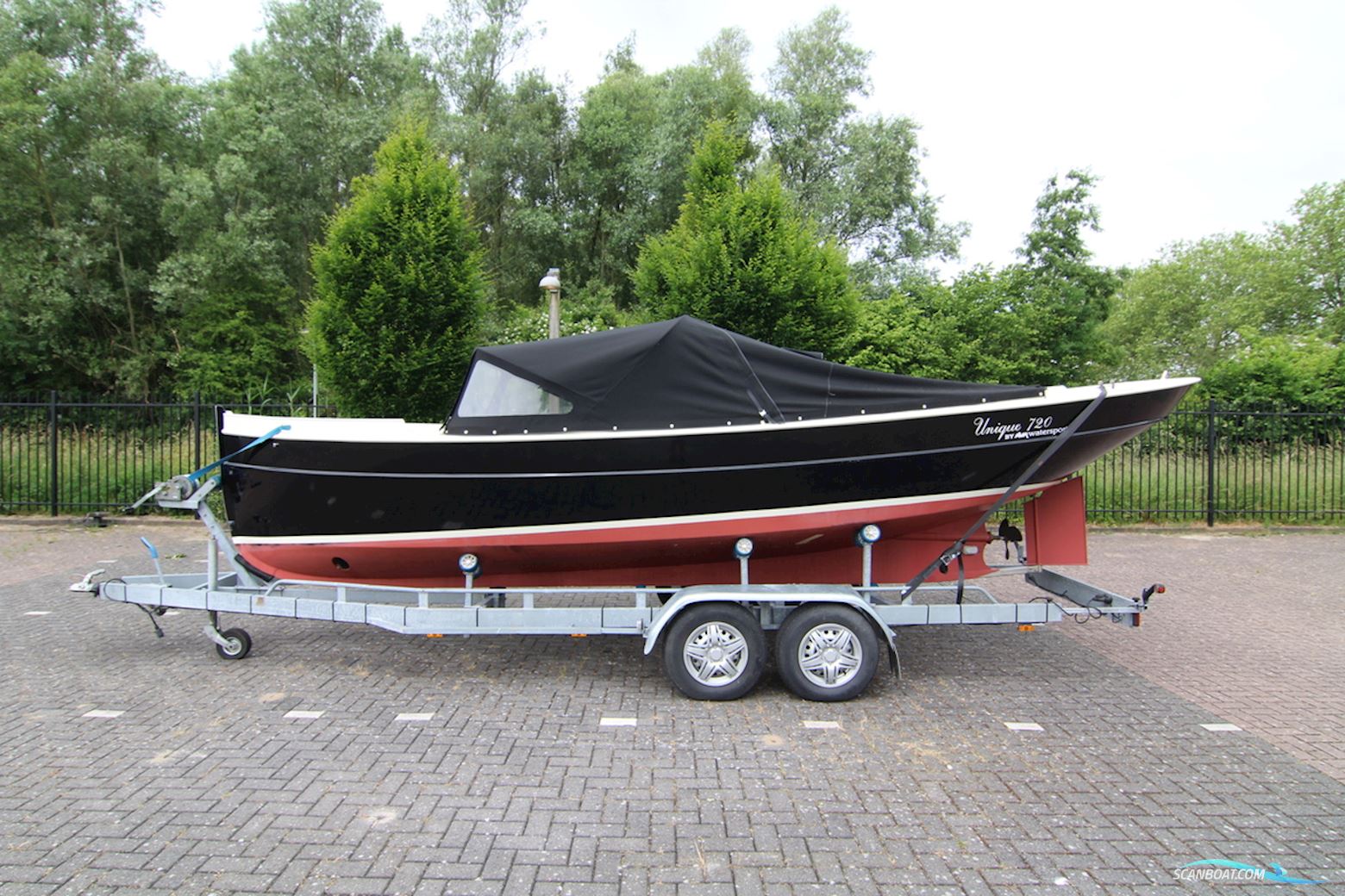 Steilsteven Sloep Unique 720