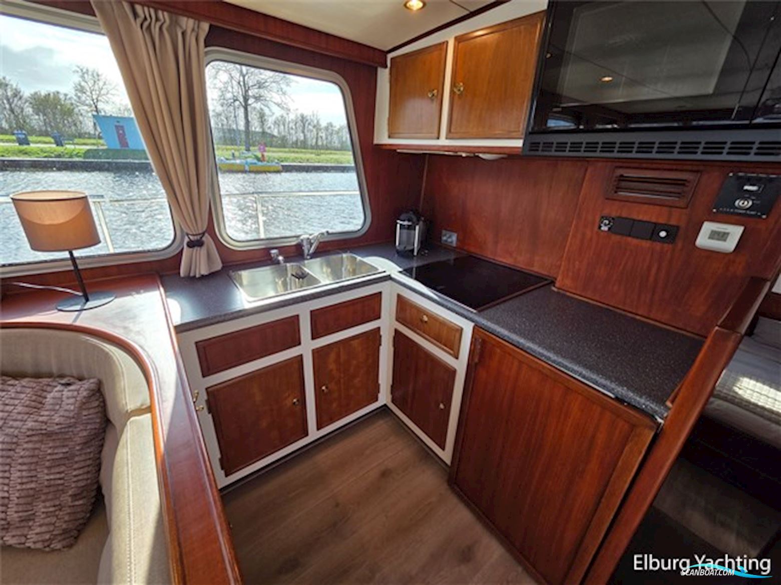 Stentor 1300 - Stabilizers