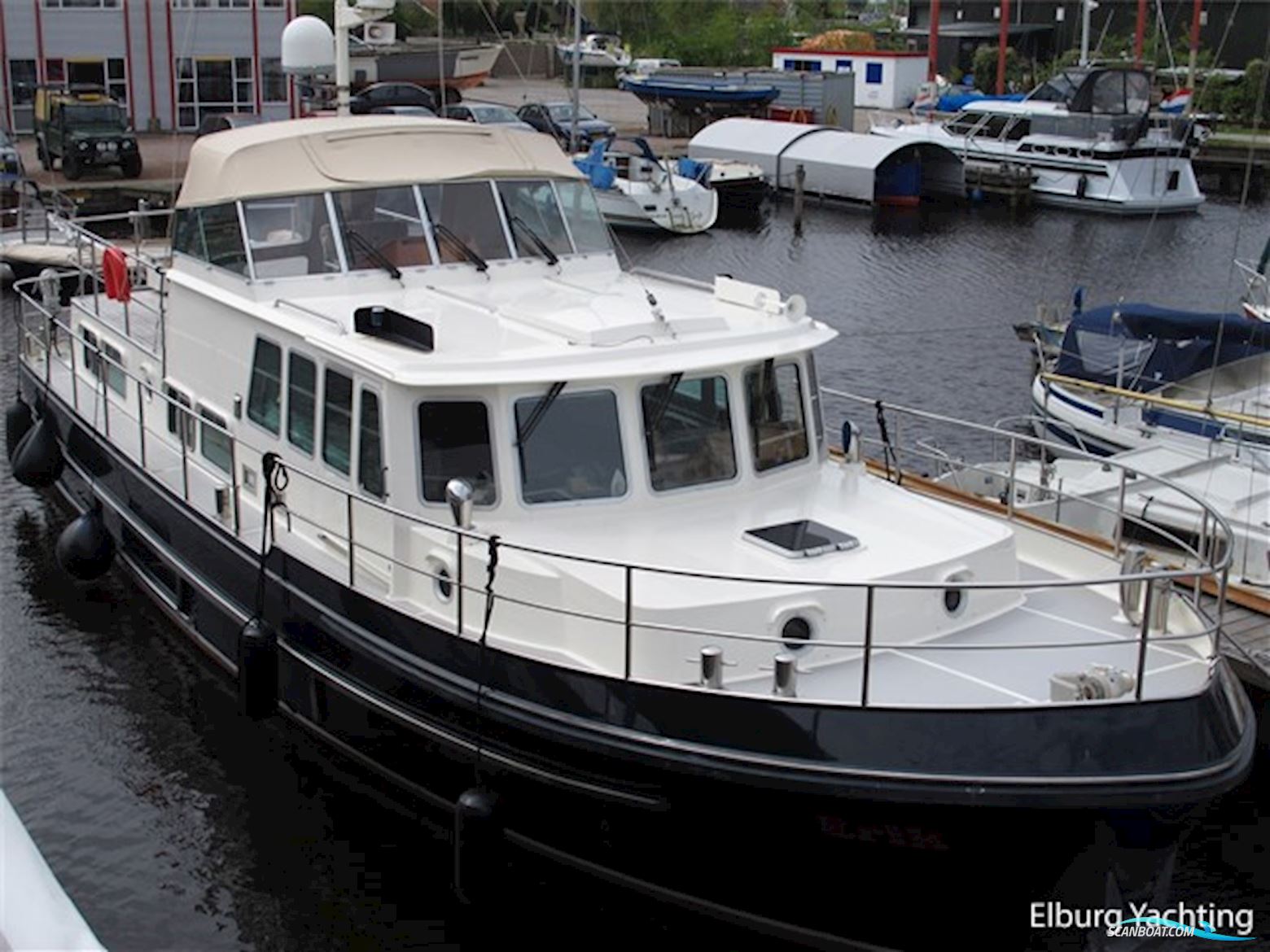 Stentor 1500 Trawler - Stabilizers