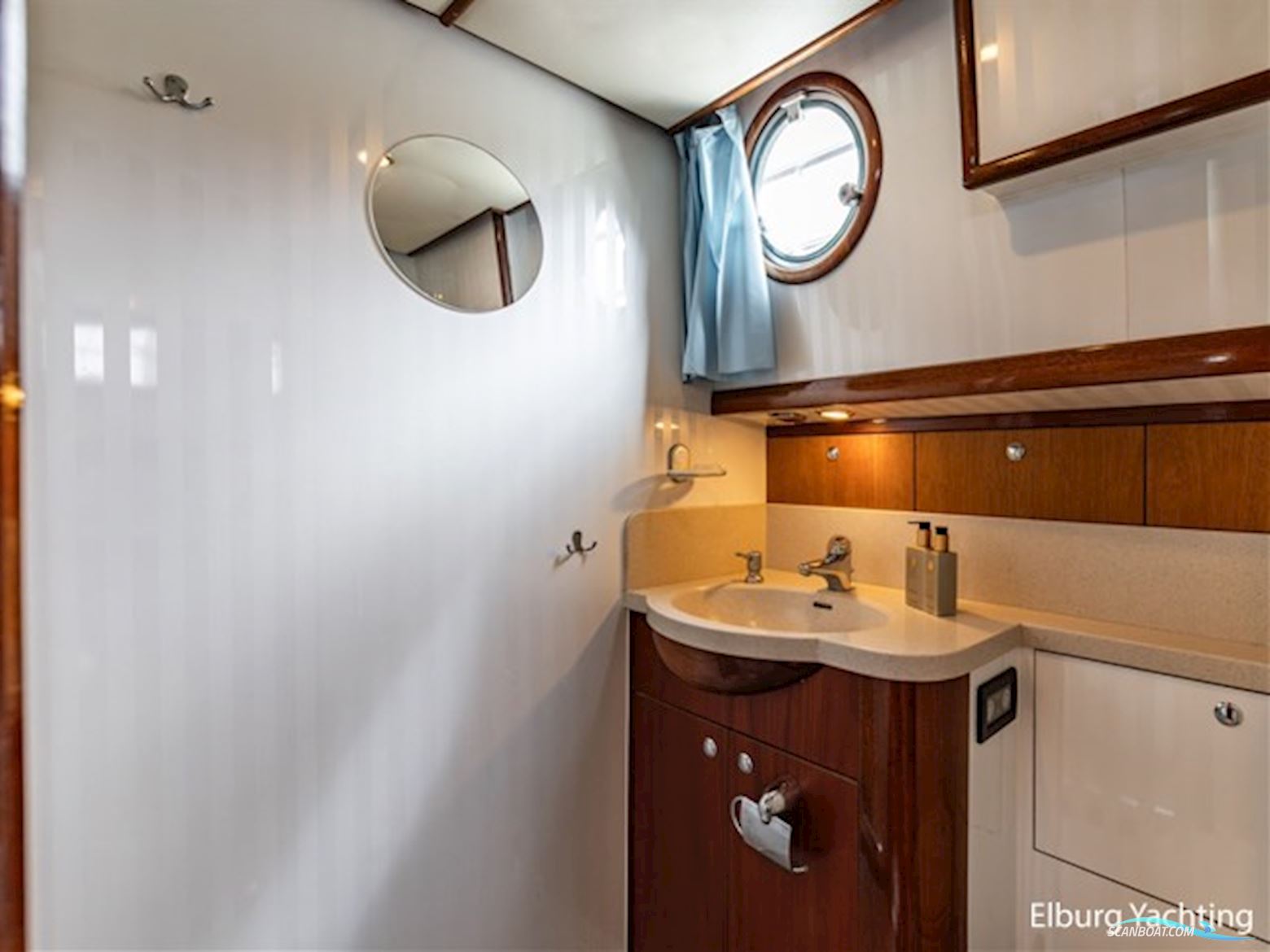 Stentor 1800 Explorer 