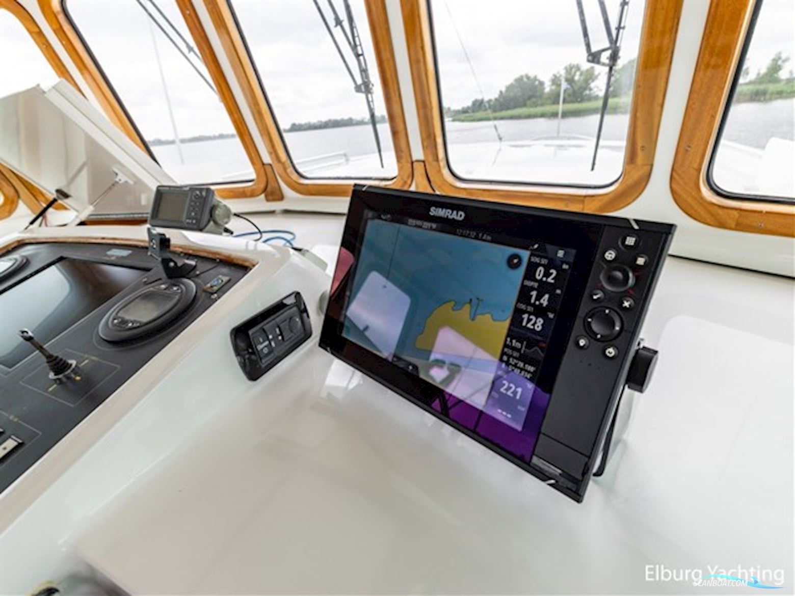 Stentor 1800 Explorer