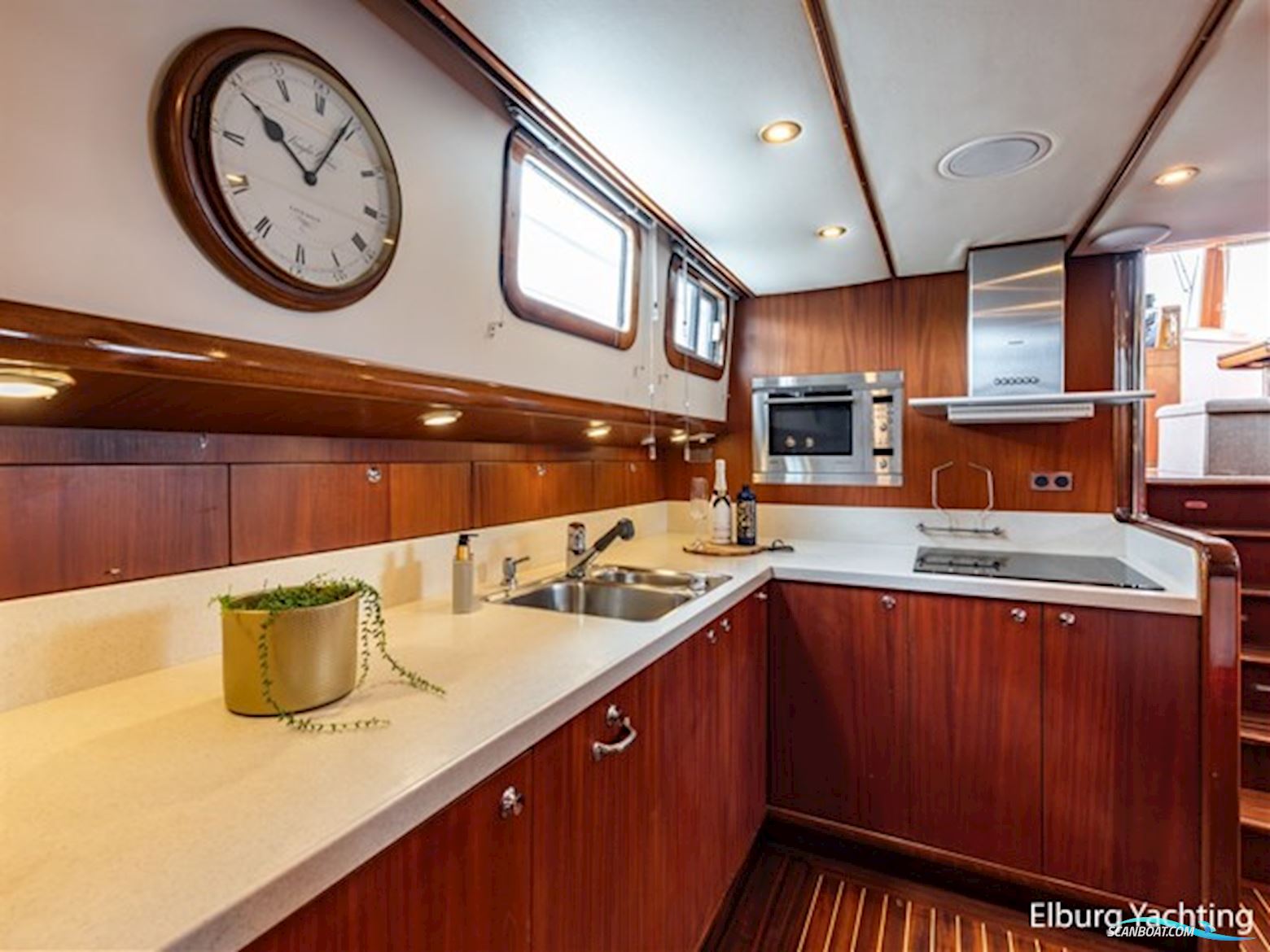 Stentor 1800 Explorer