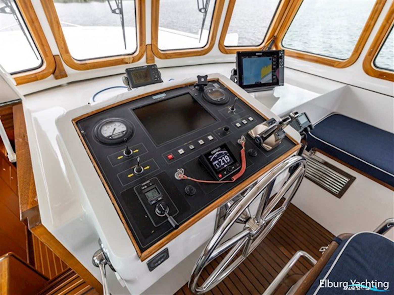 Stentor 1800 Explorer