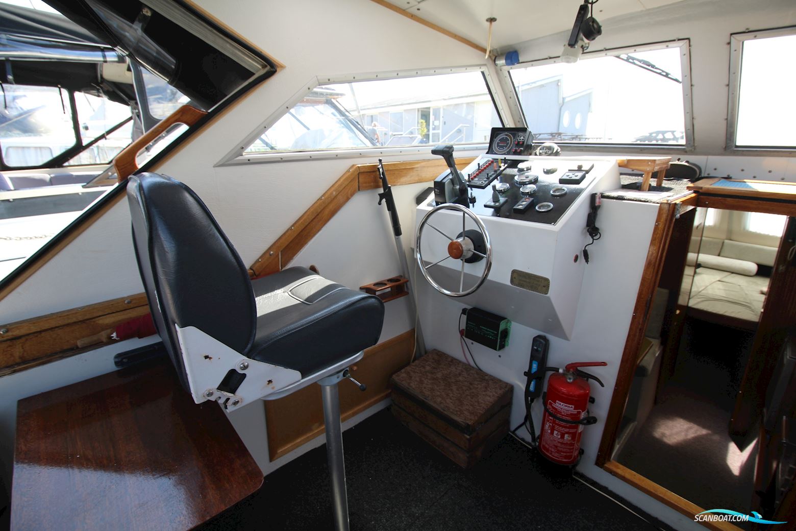 Sterling Sabre 28 New Engine