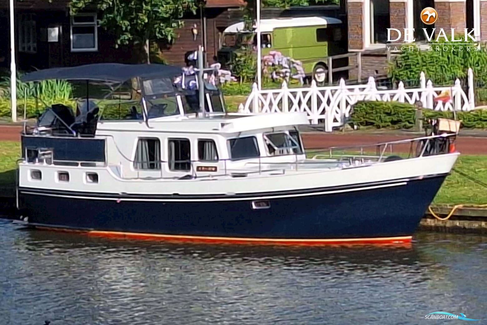 Stevens Columbus Kotter 1000 Motorbåt 2001, med Iveco Greenpower motor, Holland