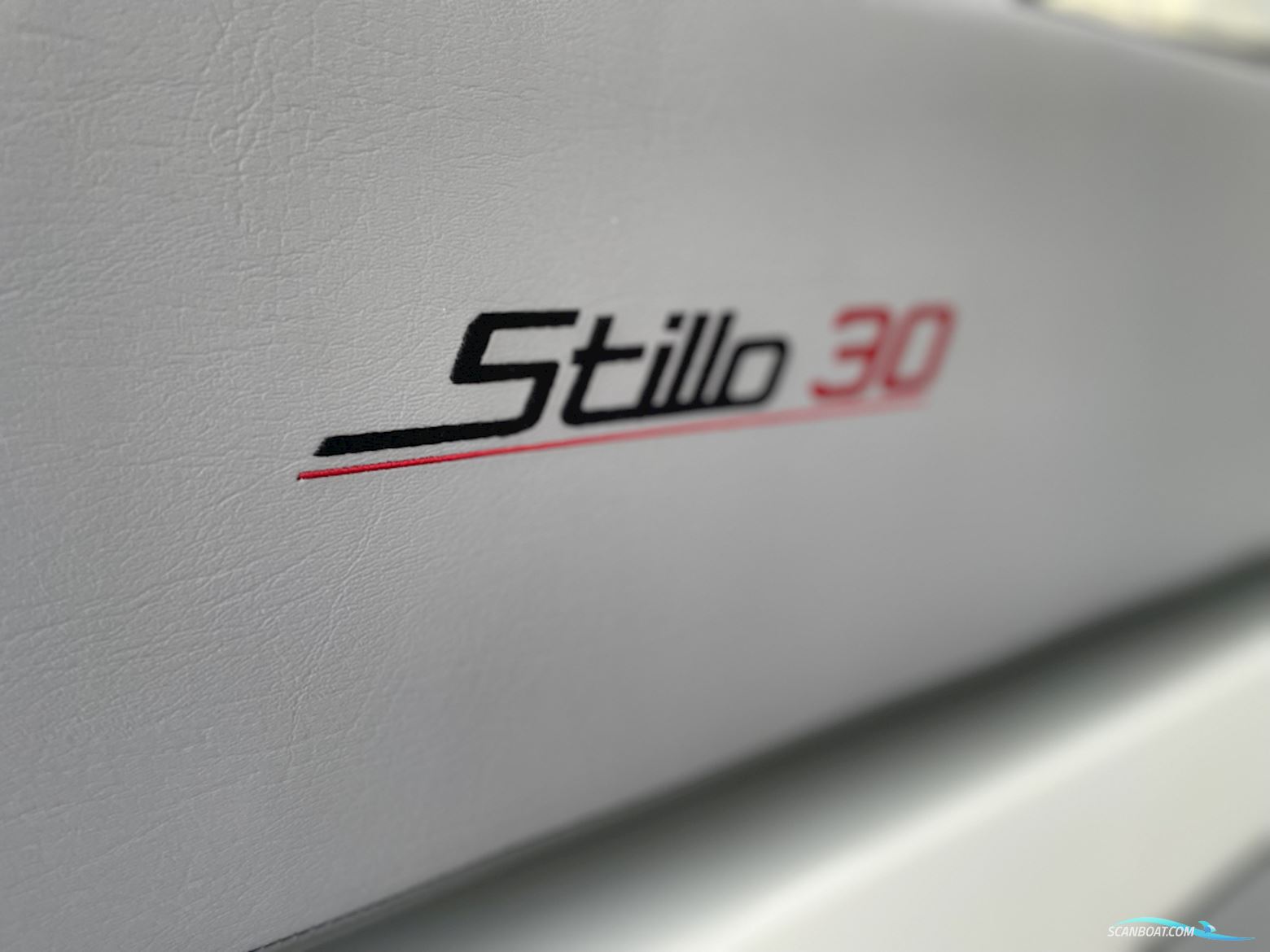 Stillo 30 Bijna als nieuw, luxe uitgerust en direct vaarklaa