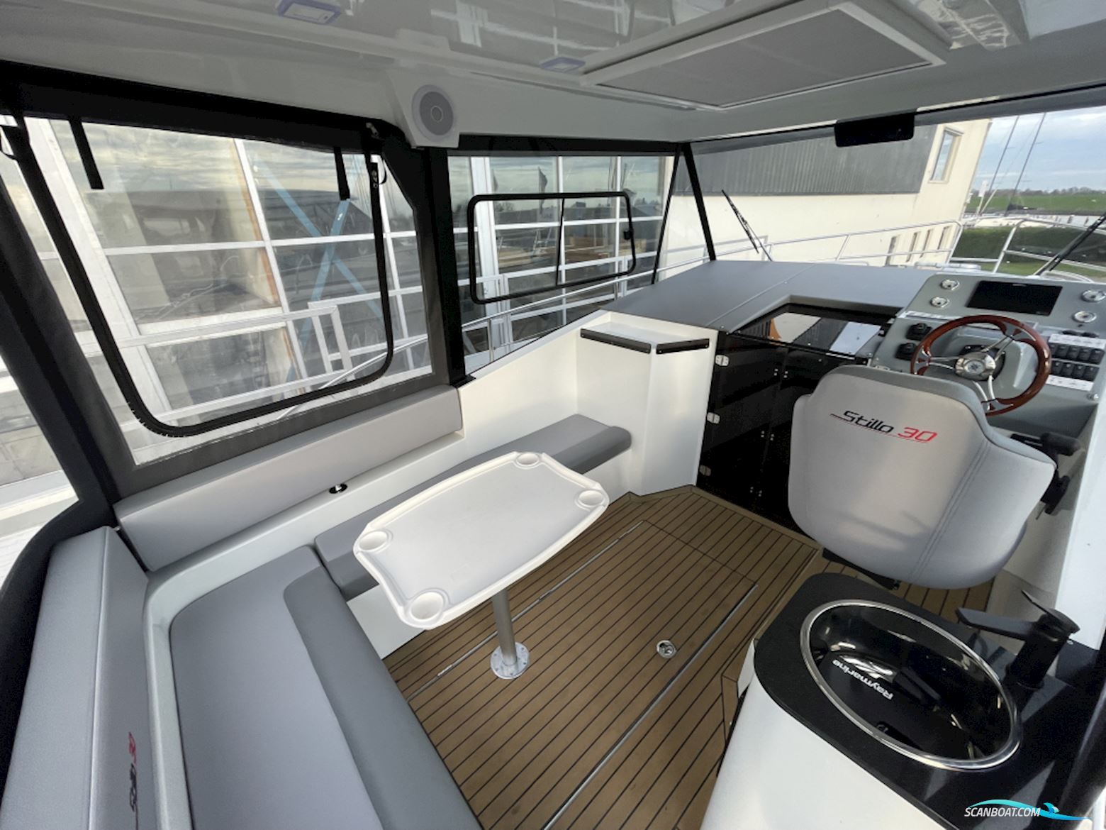 Stillo 30 Bijna Als Nieuw, Luxe Uitgerust en Direct Vaarklaa