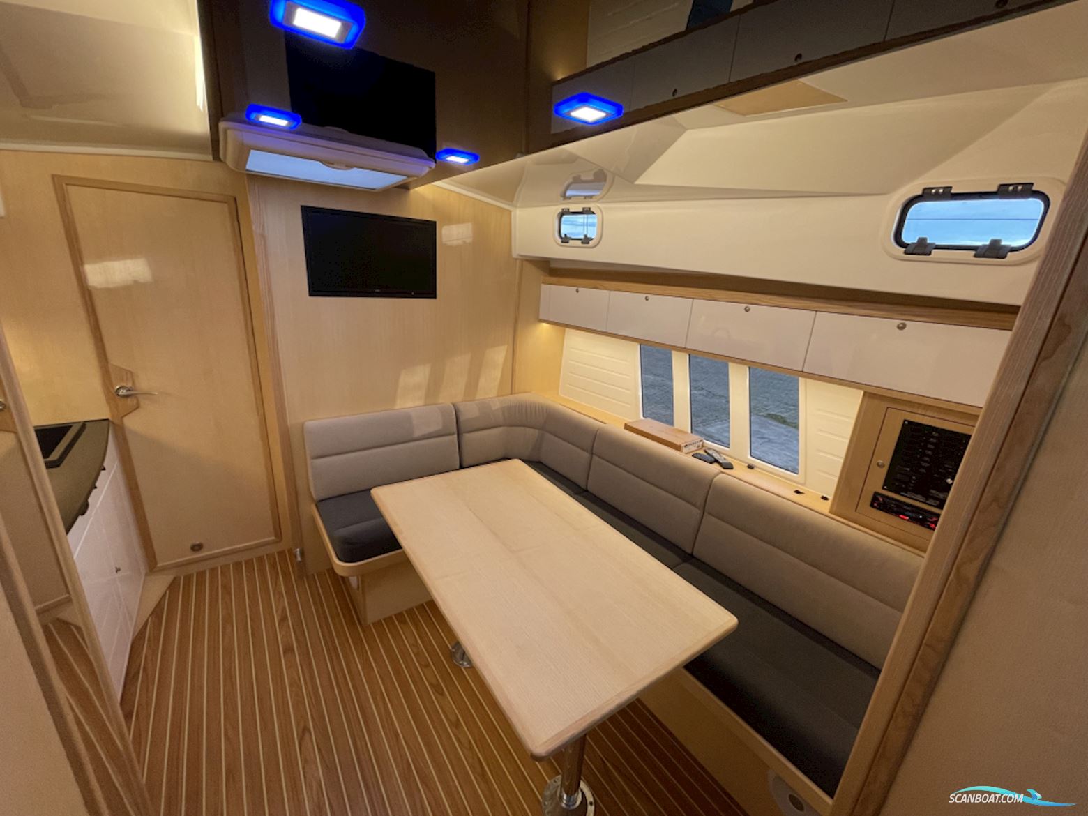 Stillo 30 Bijna Als Nieuw, Luxe Uitgerust en Direct Vaarklaa