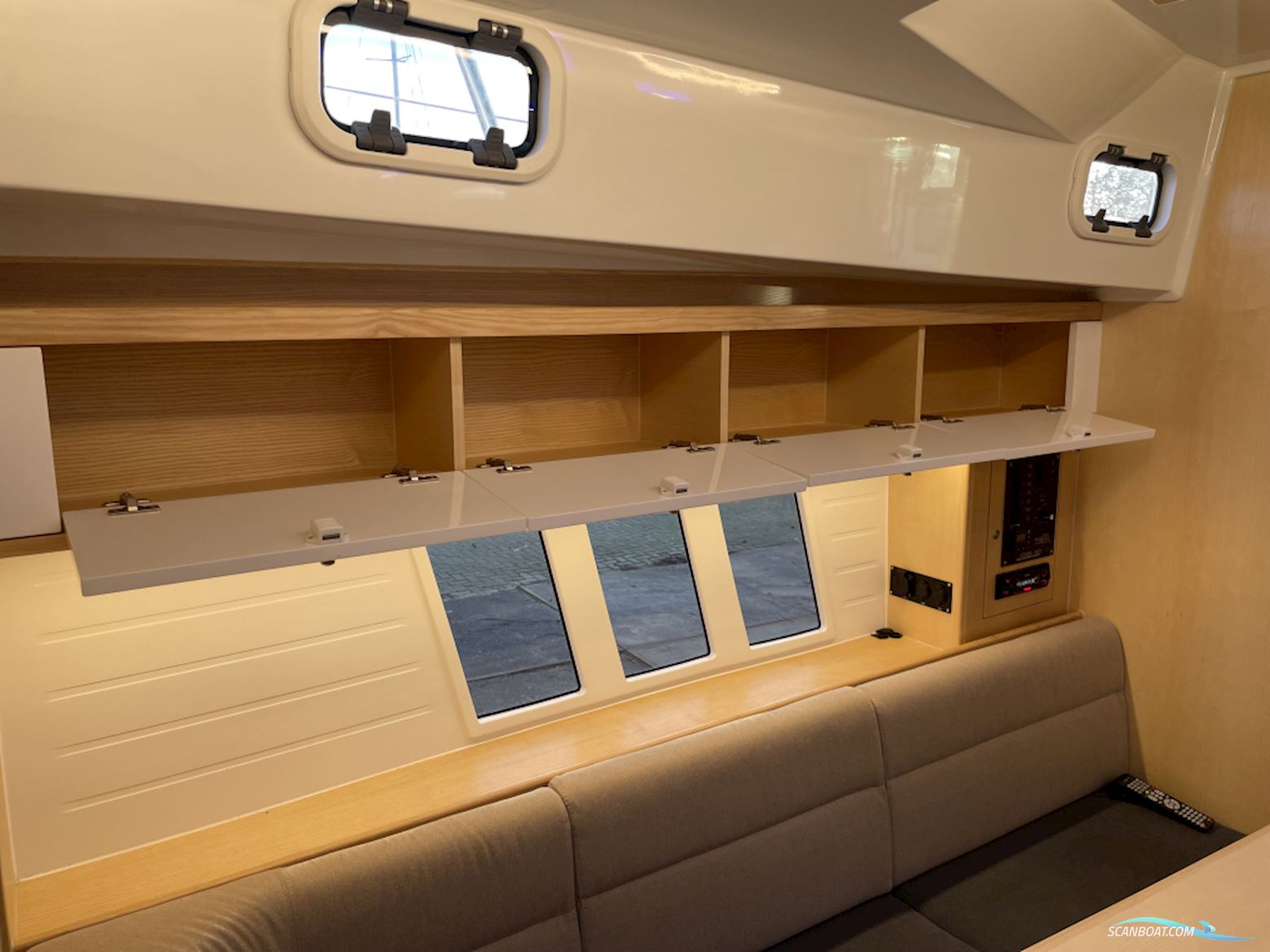 Stillo 30 Bijna Als Nieuw, Luxe Uitgerust en Direct Vaarklaa