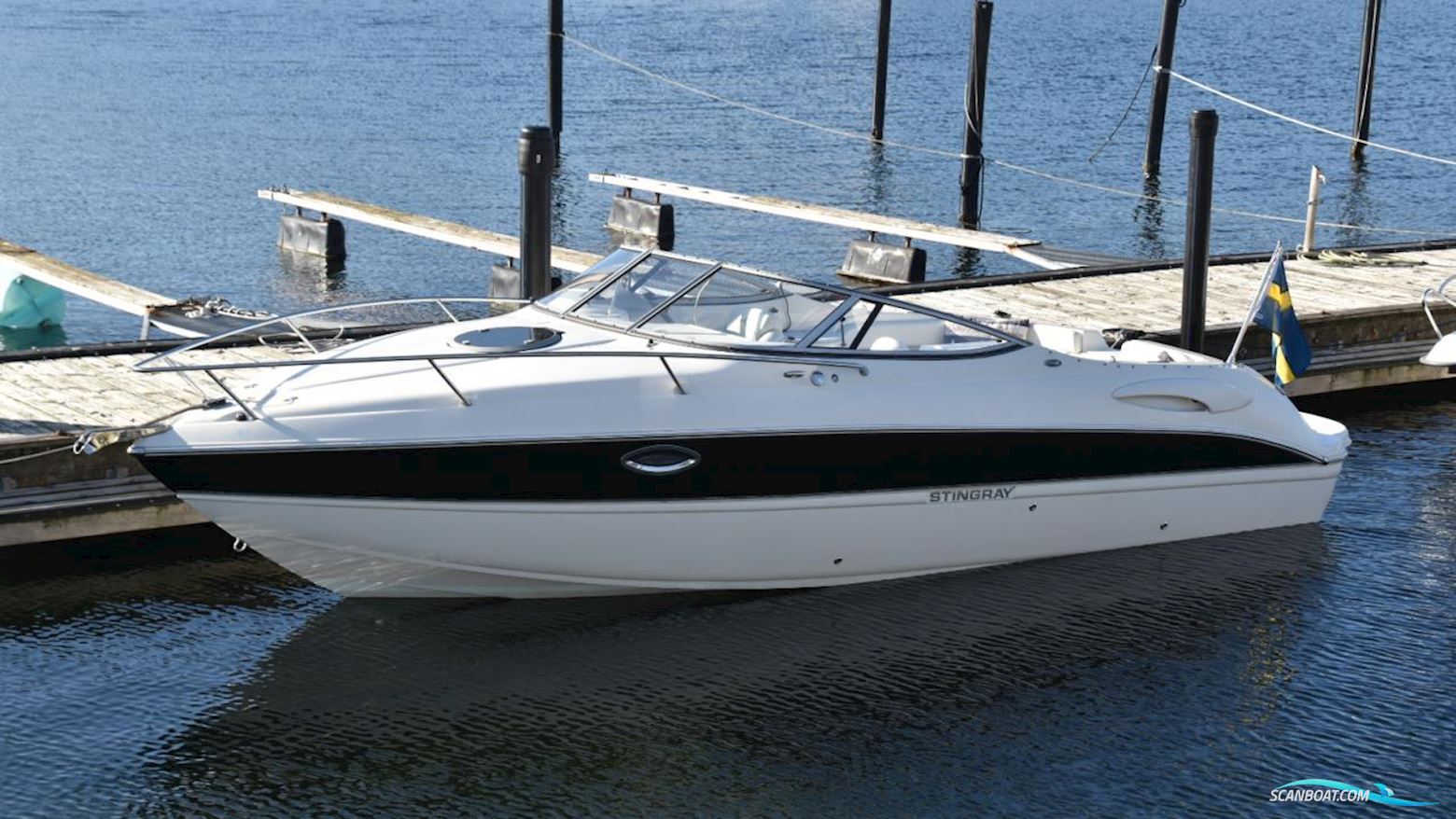 Stingray 250 CR Motorbåt 2008, med Volvo Penta motor, Sverige